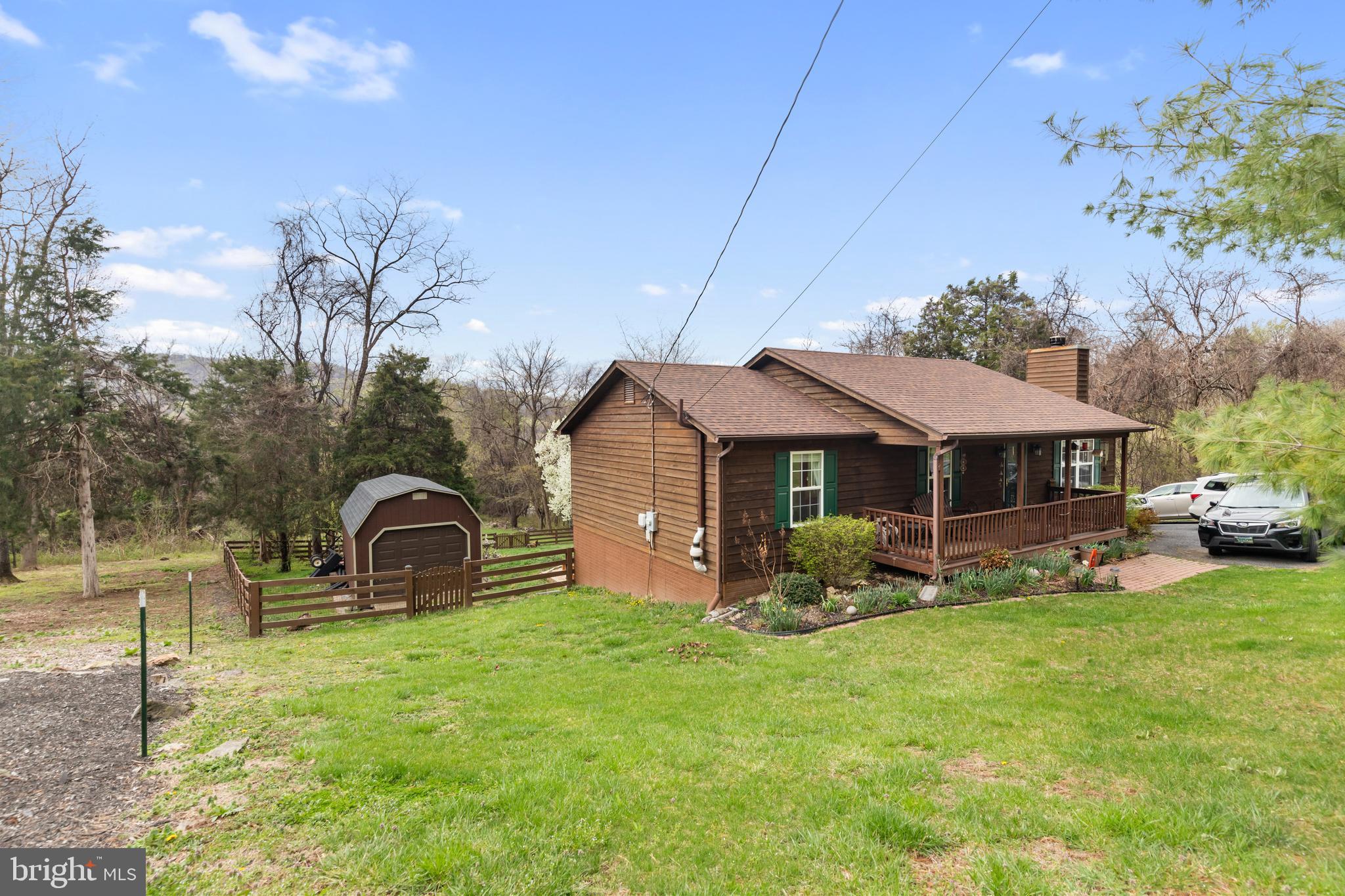 APPLE MT LAKE - Residential