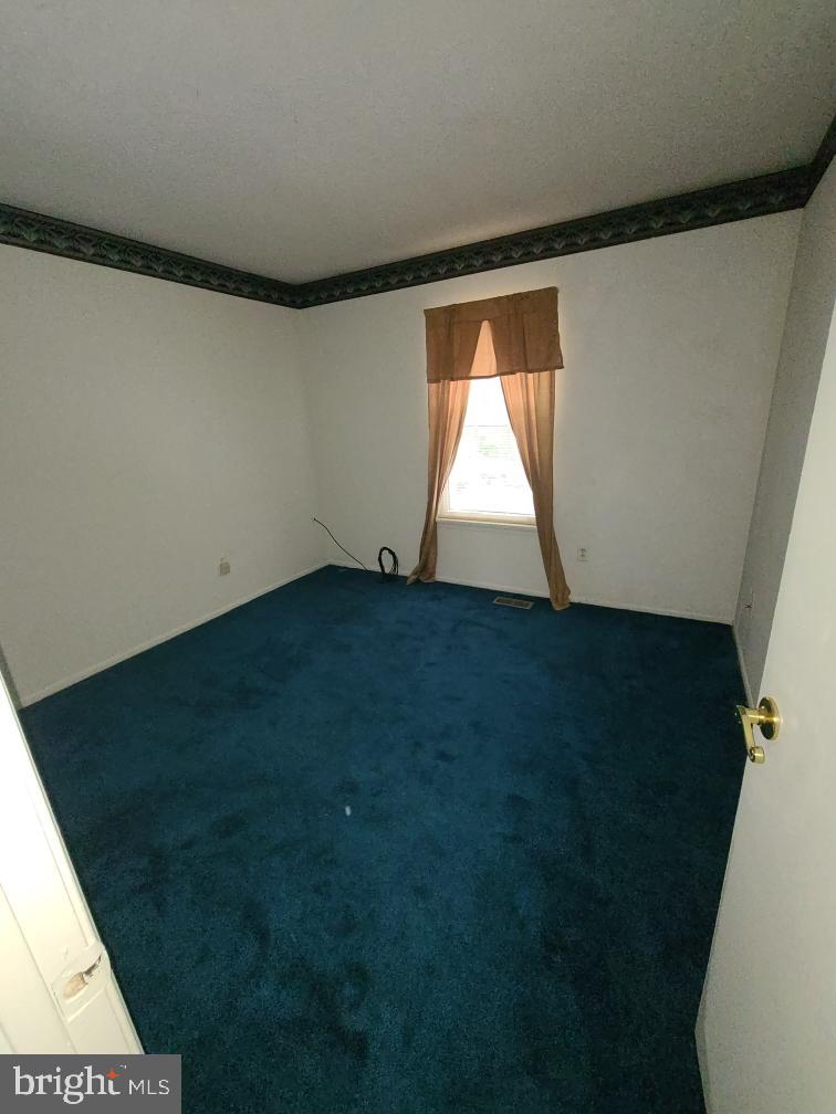 MATTAWOMAN WOODS IND HEAD - Residential