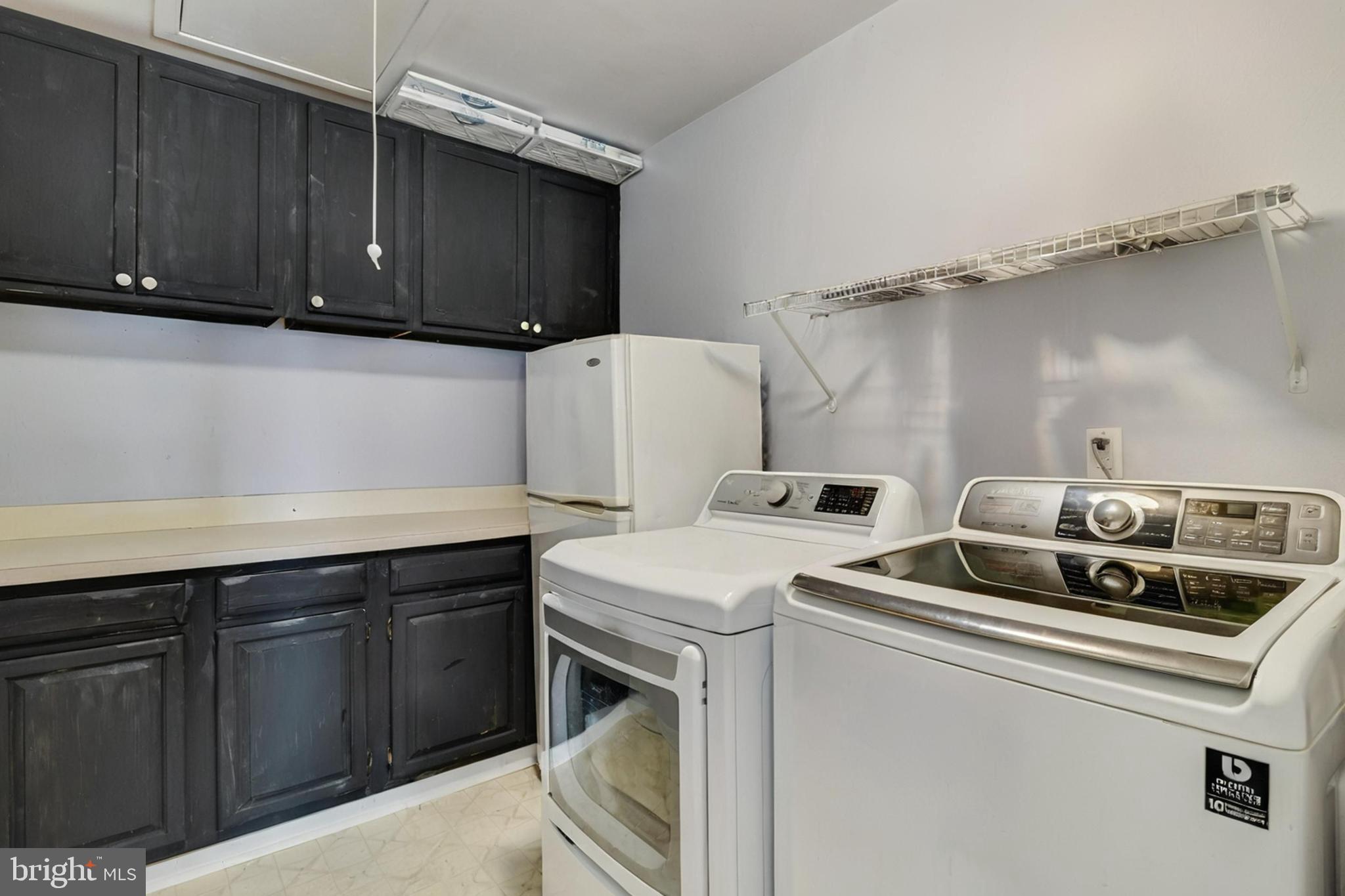 MILL CREEK CONDOMINIUMS - Residential