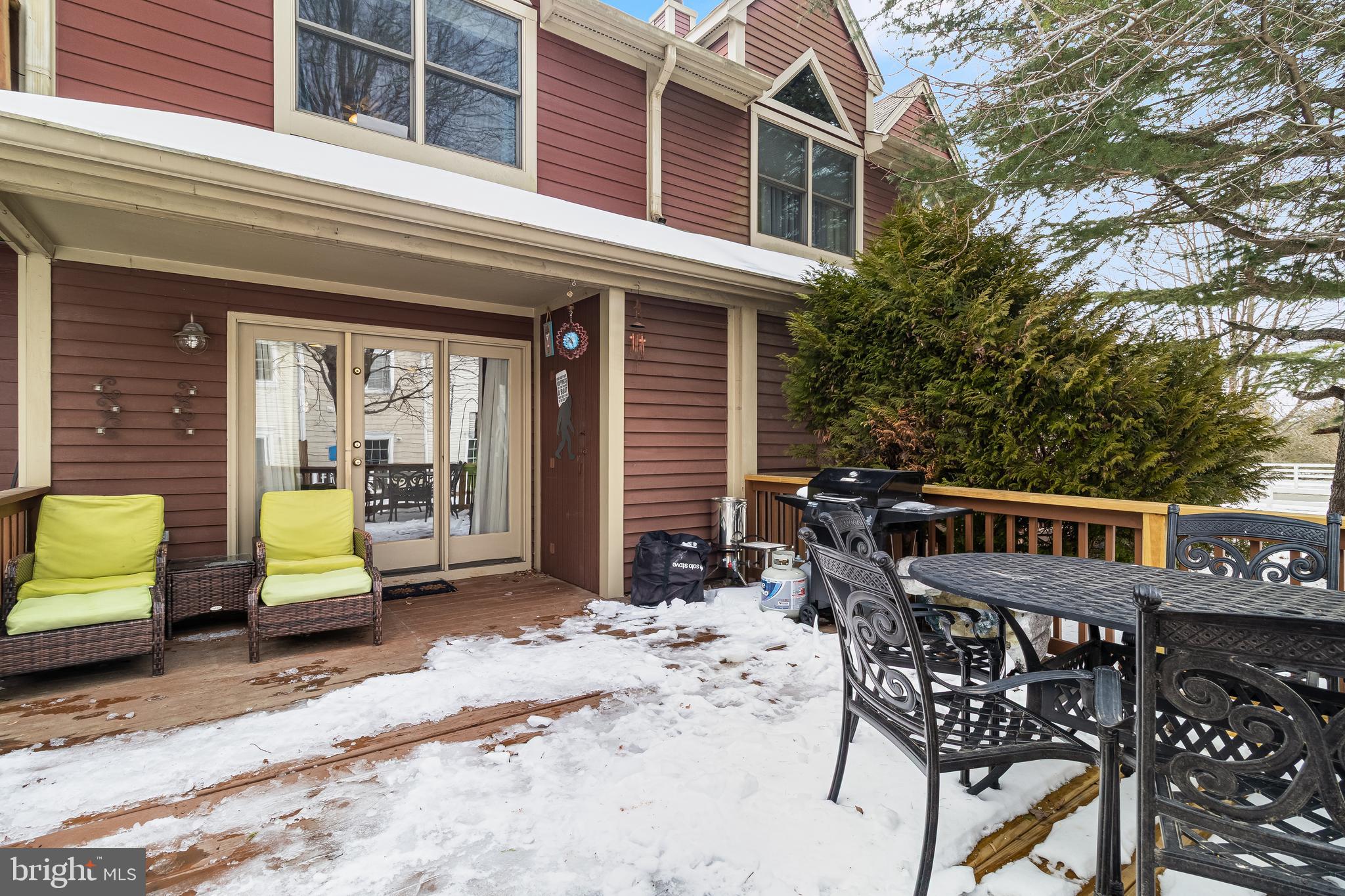 MILL CREEK CONDOMINIUMS - Residential