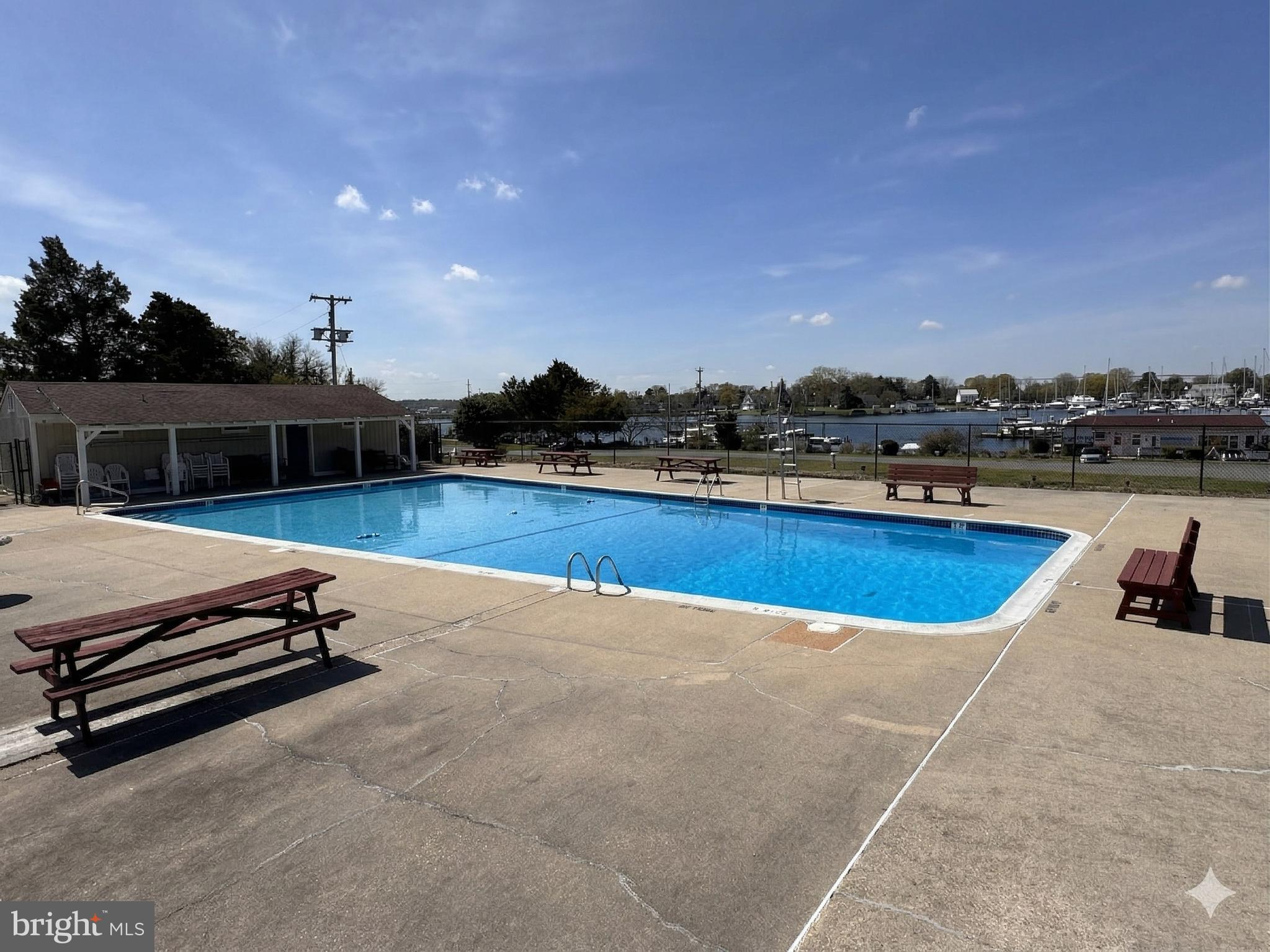 MILL CREEK CONDOMINIUMS - Residential