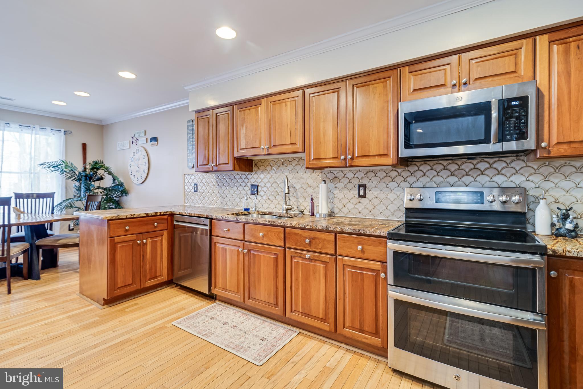 MILL CREEK CONDOMINIUMS - Residential