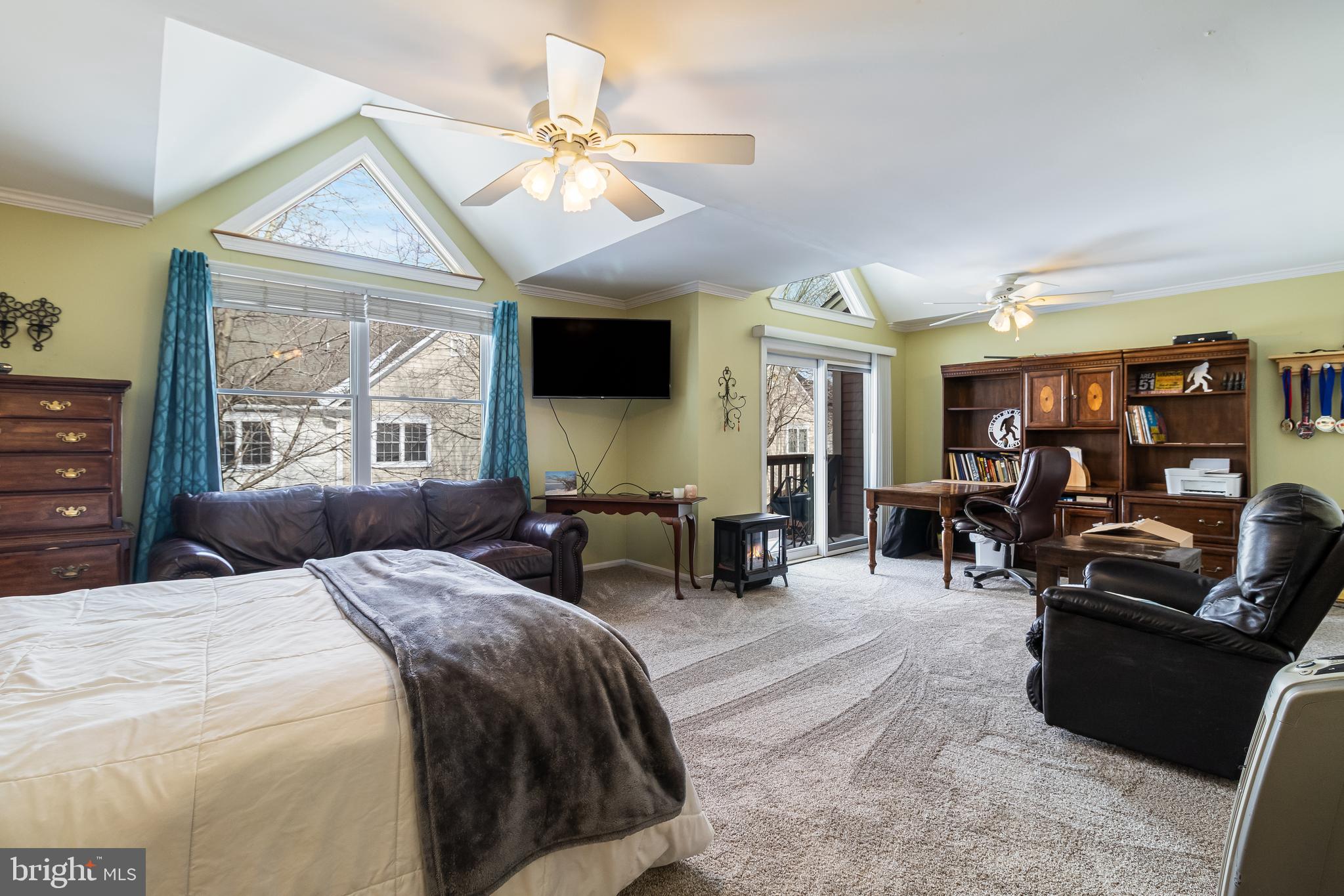 MILL CREEK CONDOMINIUMS - Residential