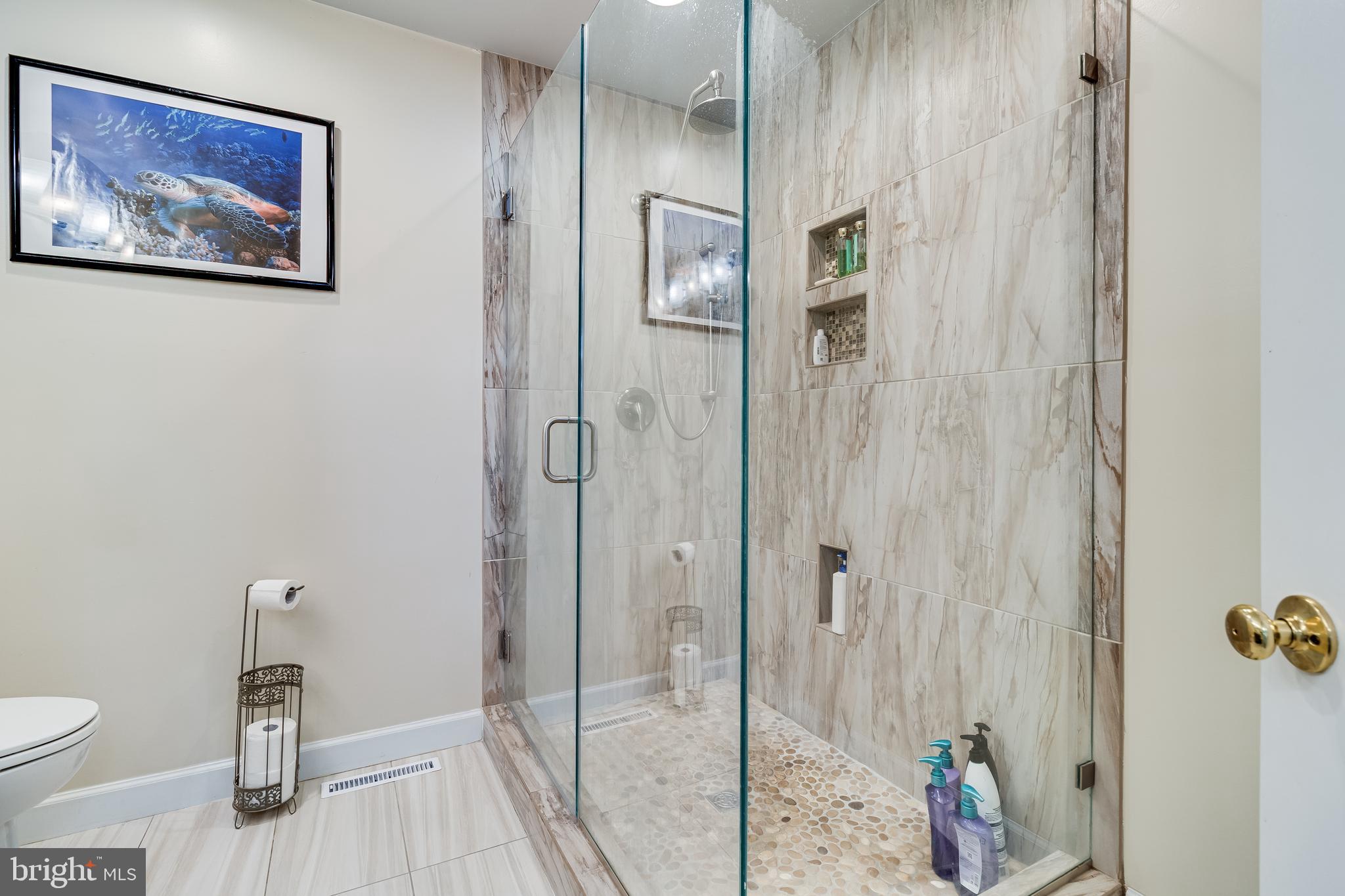 MILL CREEK CONDOMINIUMS - Residential