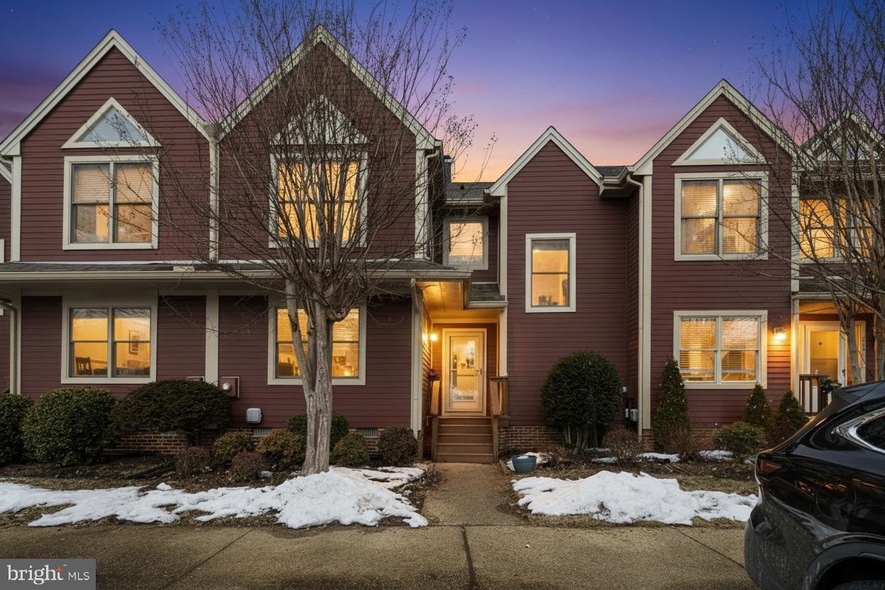 MILL CREEK CONDOMINIUMS - Residential