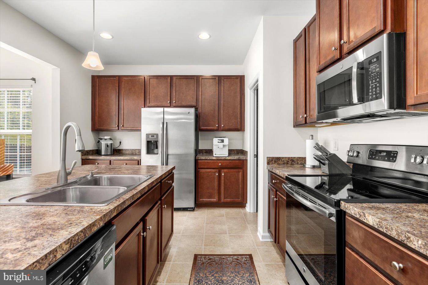 CONISTON MANOR - Residential