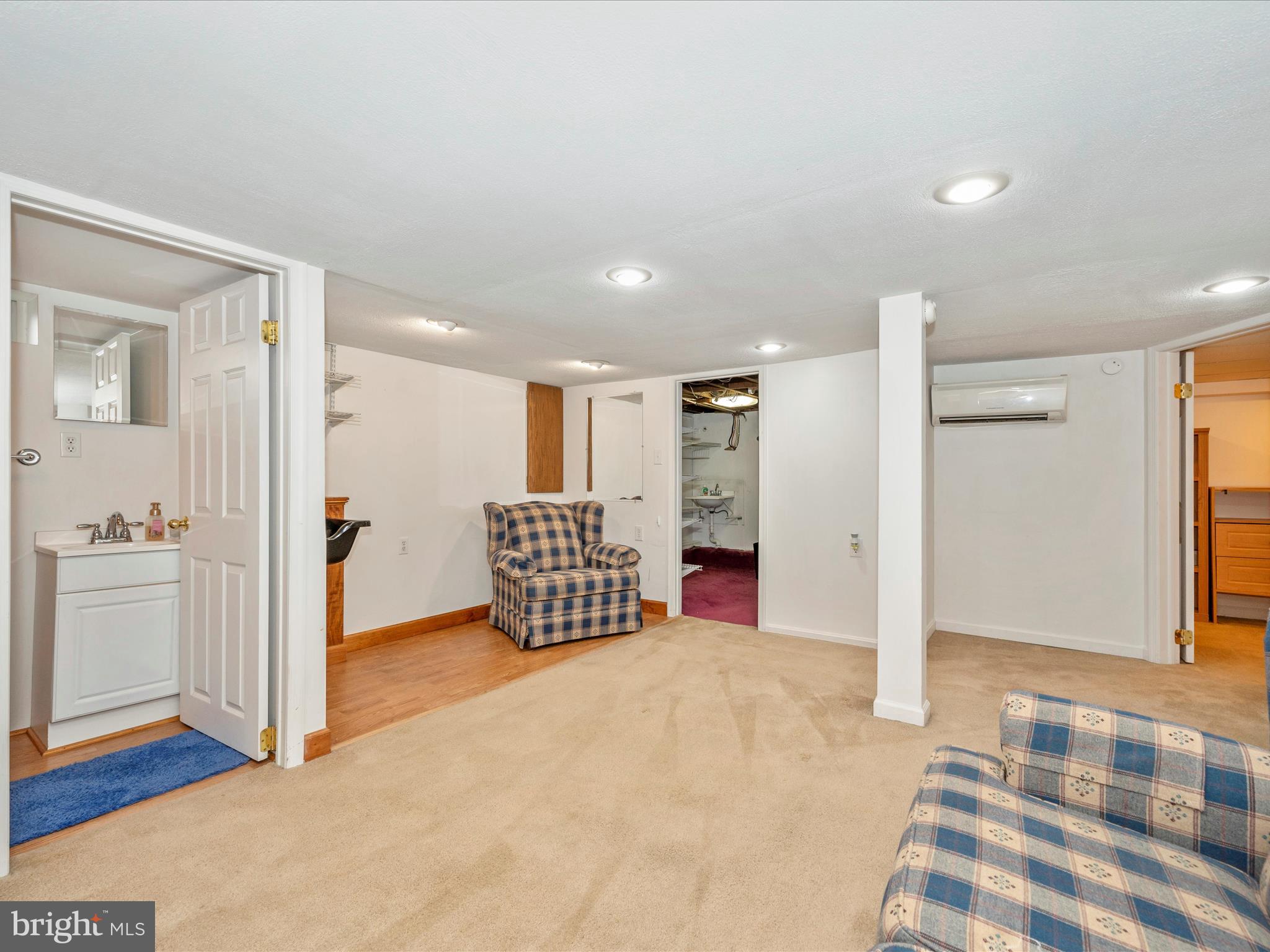 HALFWAY AREA - Residential