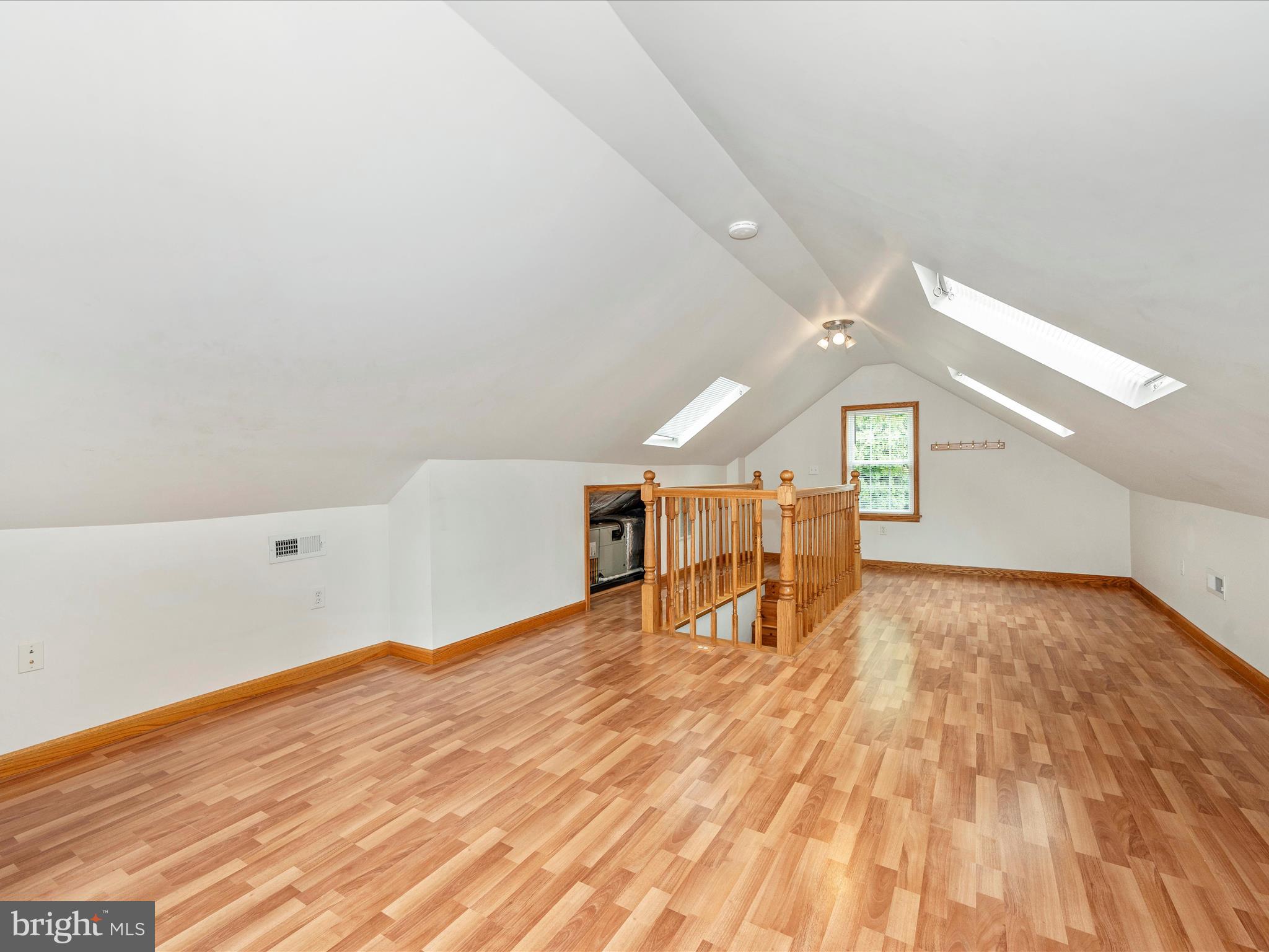 HALFWAY AREA - Residential