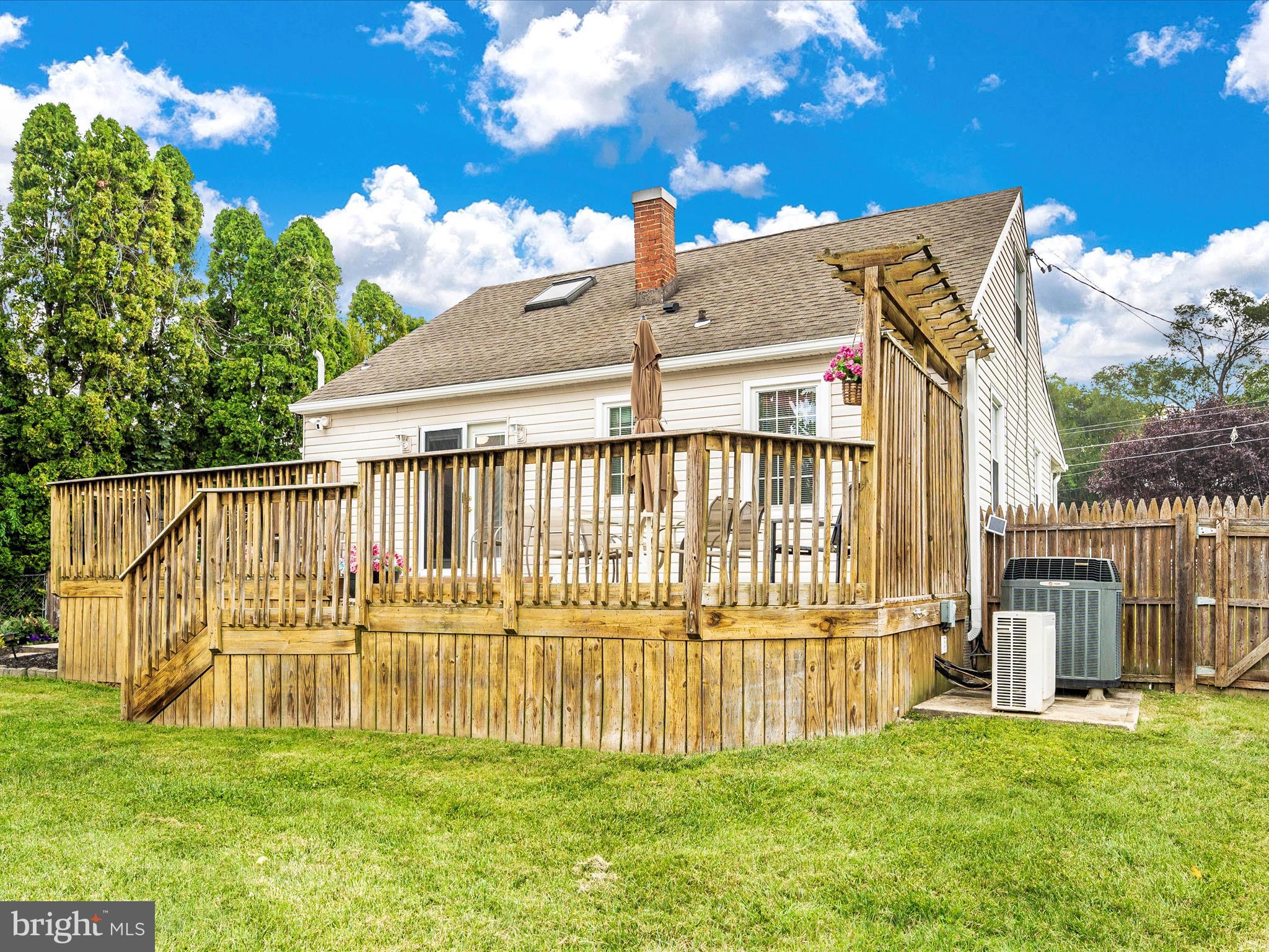 HALFWAY AREA - Residential