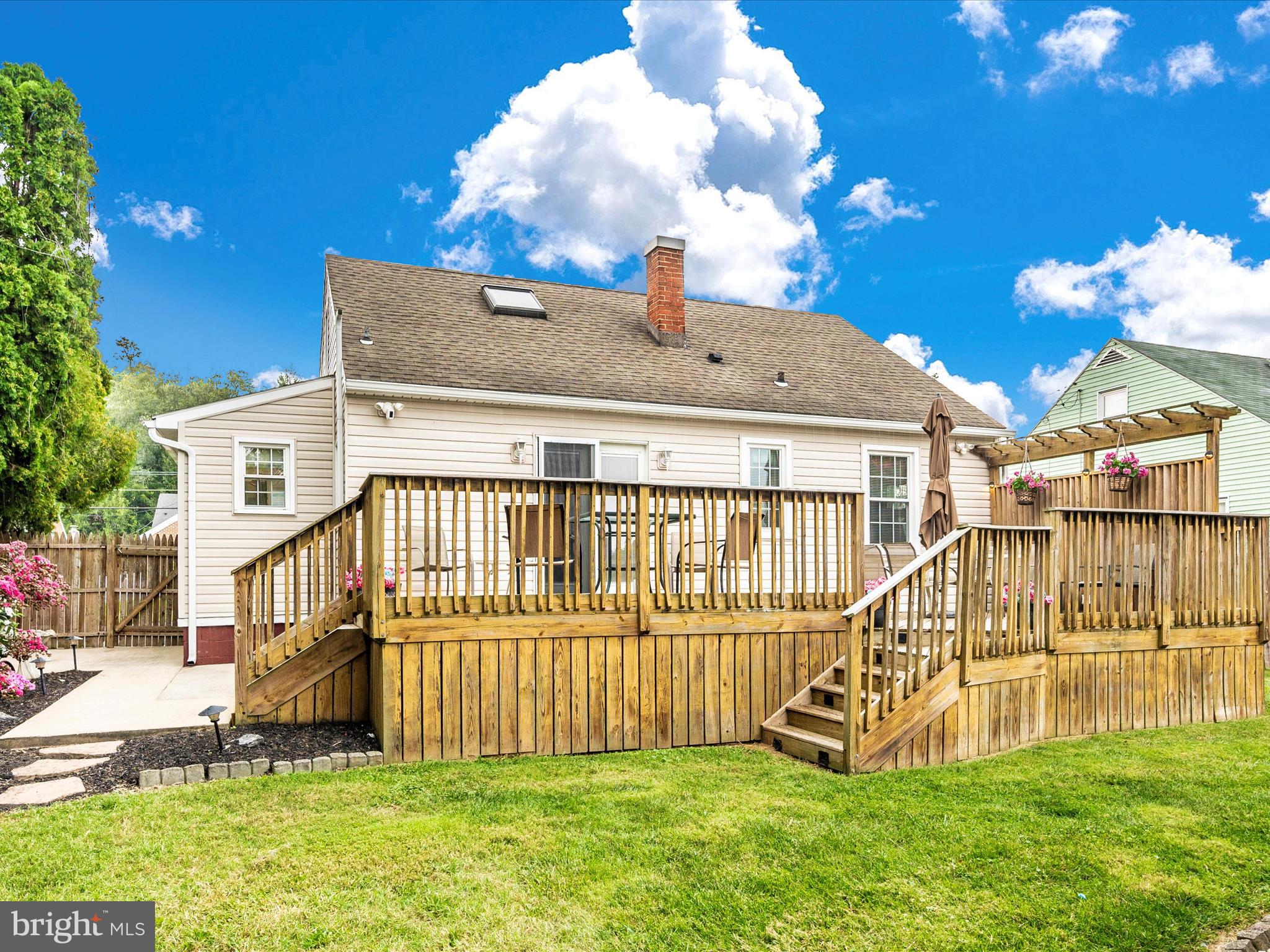 HALFWAY AREA - Residential