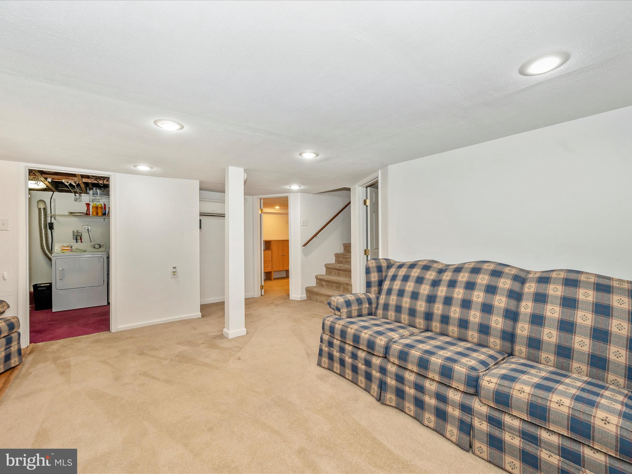 HALFWAY AREA - Residential