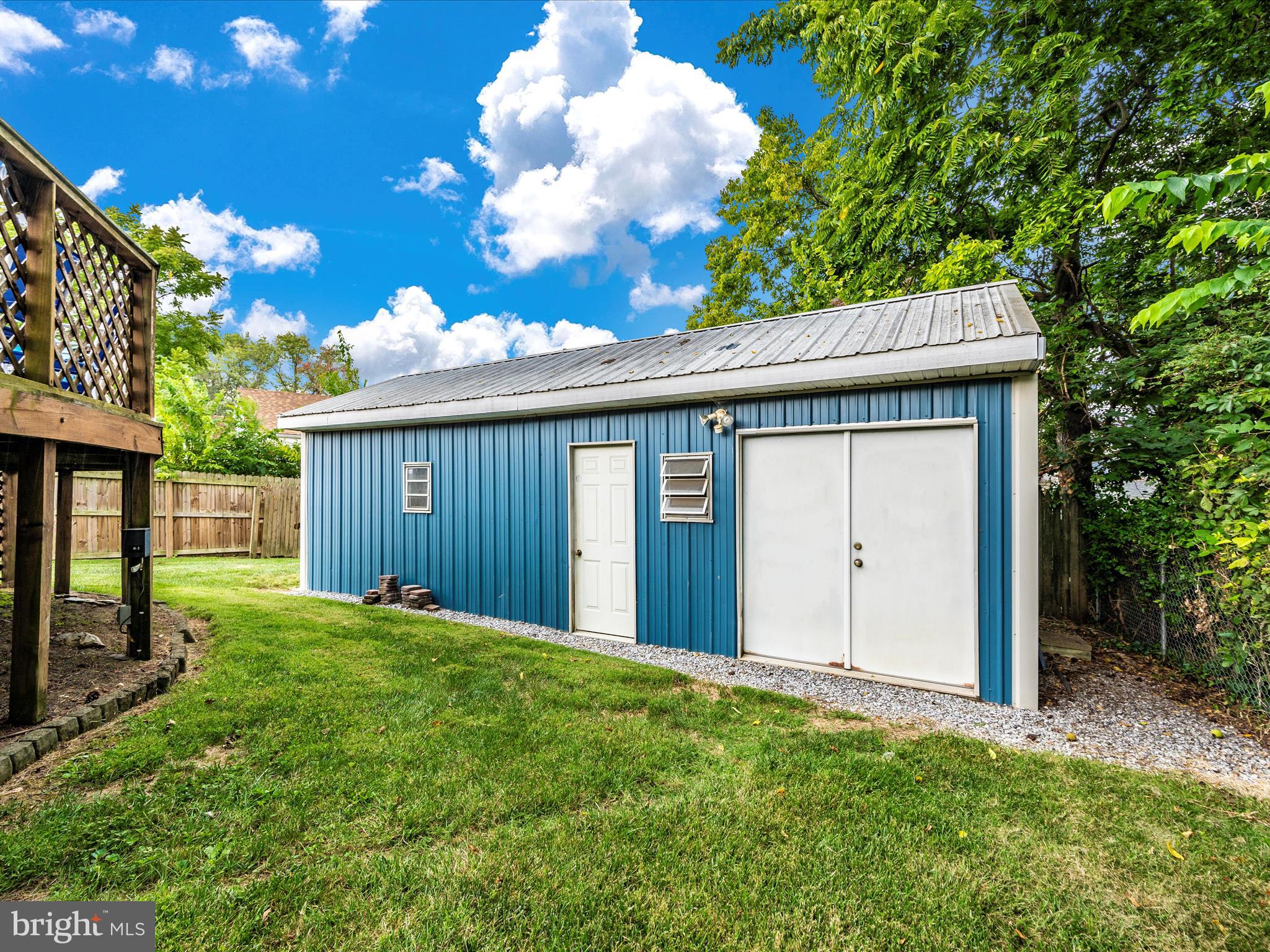 HALFWAY AREA - Residential