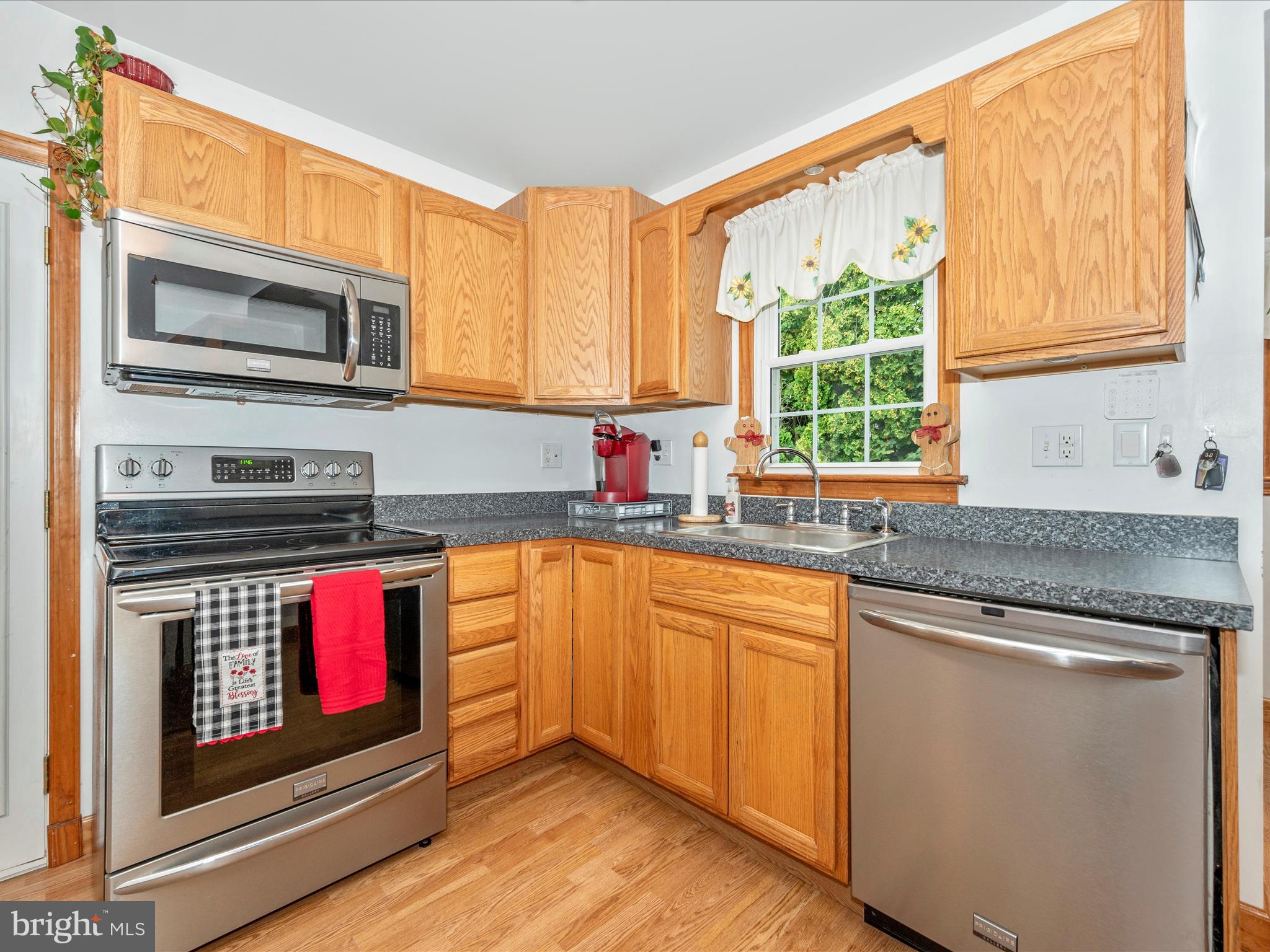 HALFWAY AREA - Residential