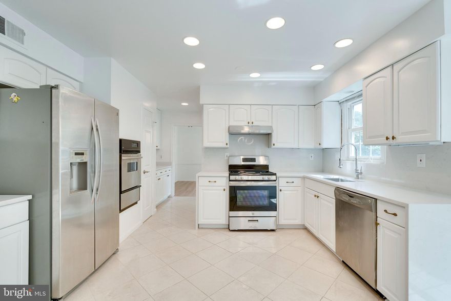 Welcome to 9313 Kilby Glen Dr, a stunning residence nestled in the heart of Vienna, Virginia.. 9313 Kilby Glen Dr is situated in a friendly and vibrant community, with easy access to local amenities, award winning public schools, and major transportation routes. Also this property is in close proximity to Tysons Corner and Wolf Trap Farm Park. Is a convenient commute to Washington DC and Maryland. Easy access to public transportation, Metro silver line, and Dulles airport and toll road. It also has numerous community bike/walking paths to neighborhood playground and tennis courts and nearby nature trails. This home truly offers the best of both worlds – a peaceful suburban setting with the convenience of urban living.