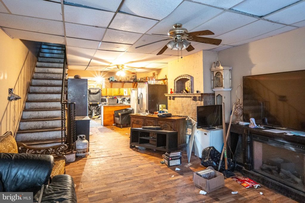 Photo of 5 S White Street, SHENANDOAH, PA 17976 (MLS # PASK2024966)