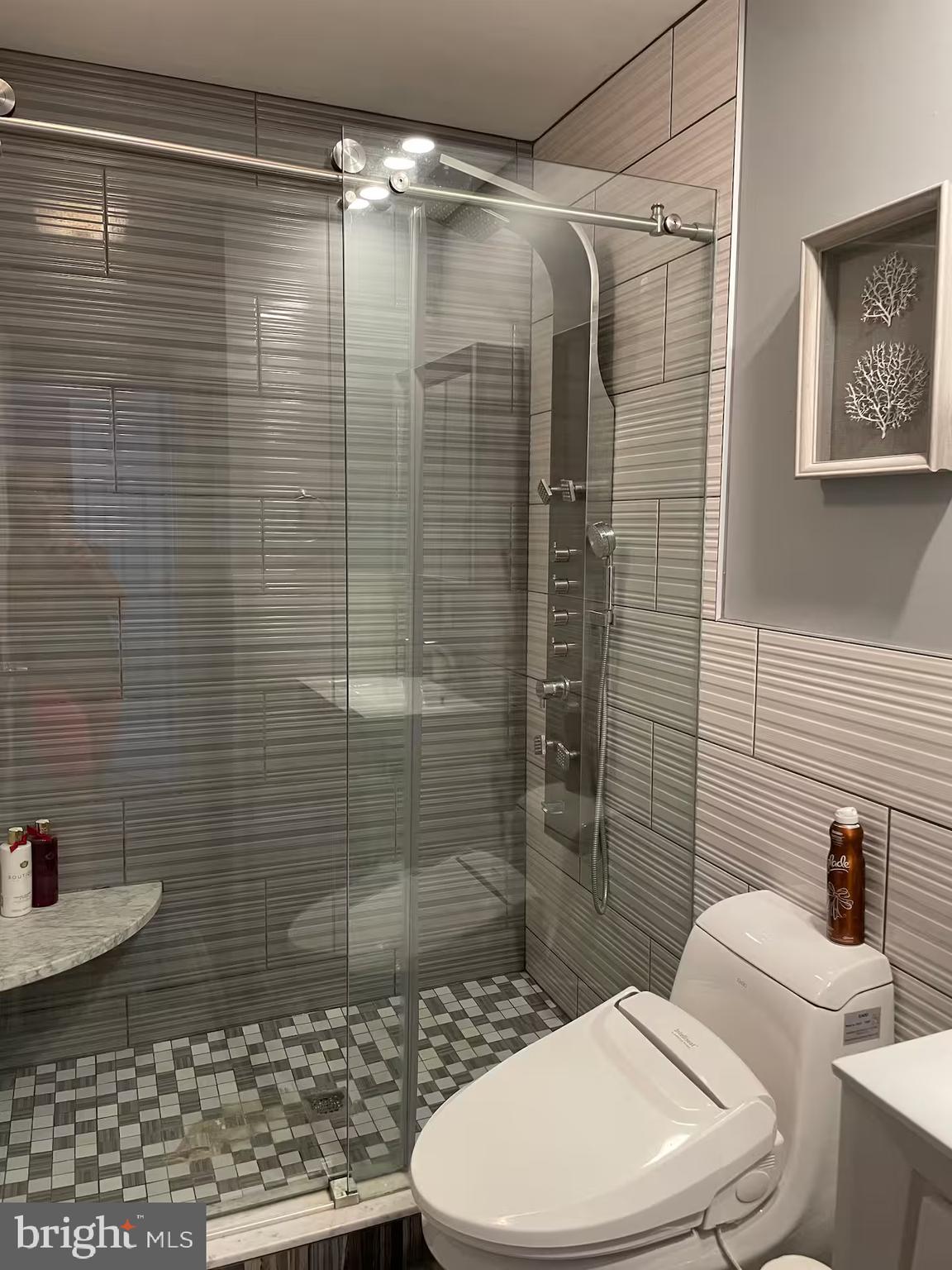 WINONA LAKES - Residential