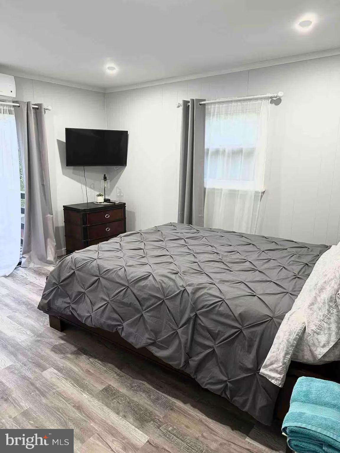 WINONA LAKES - Residential