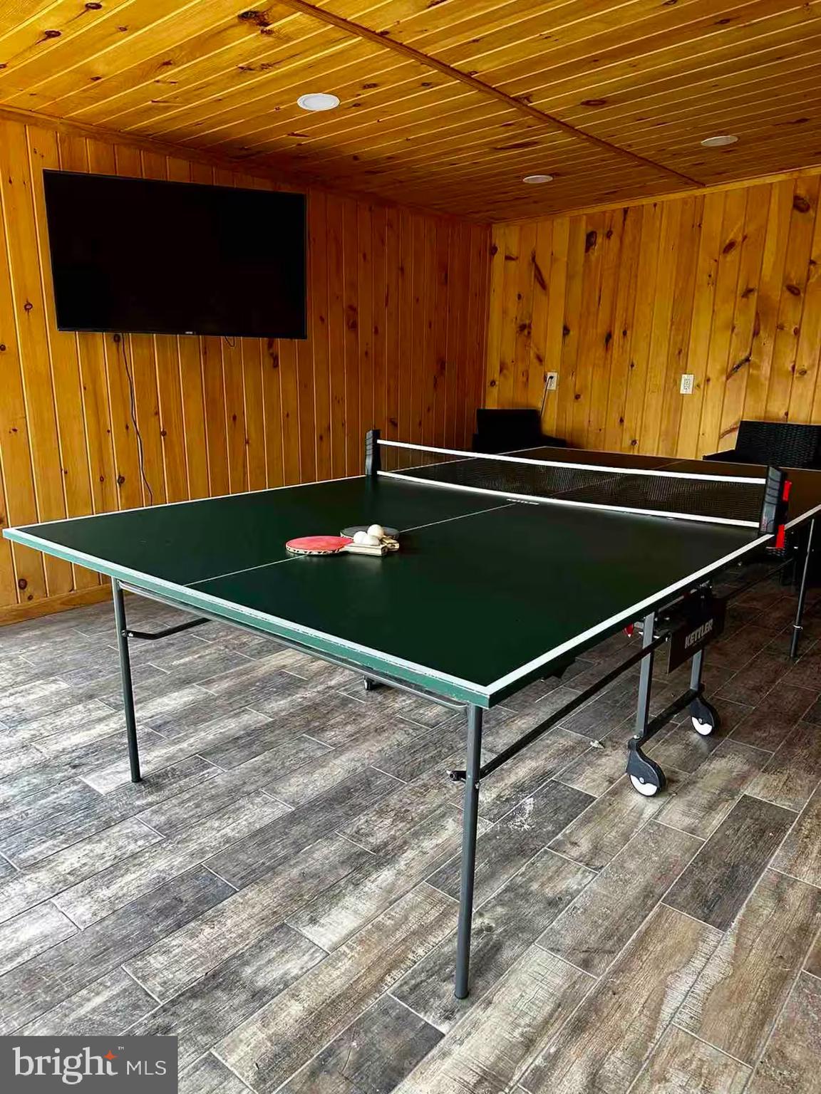 WINONA LAKES - Residential