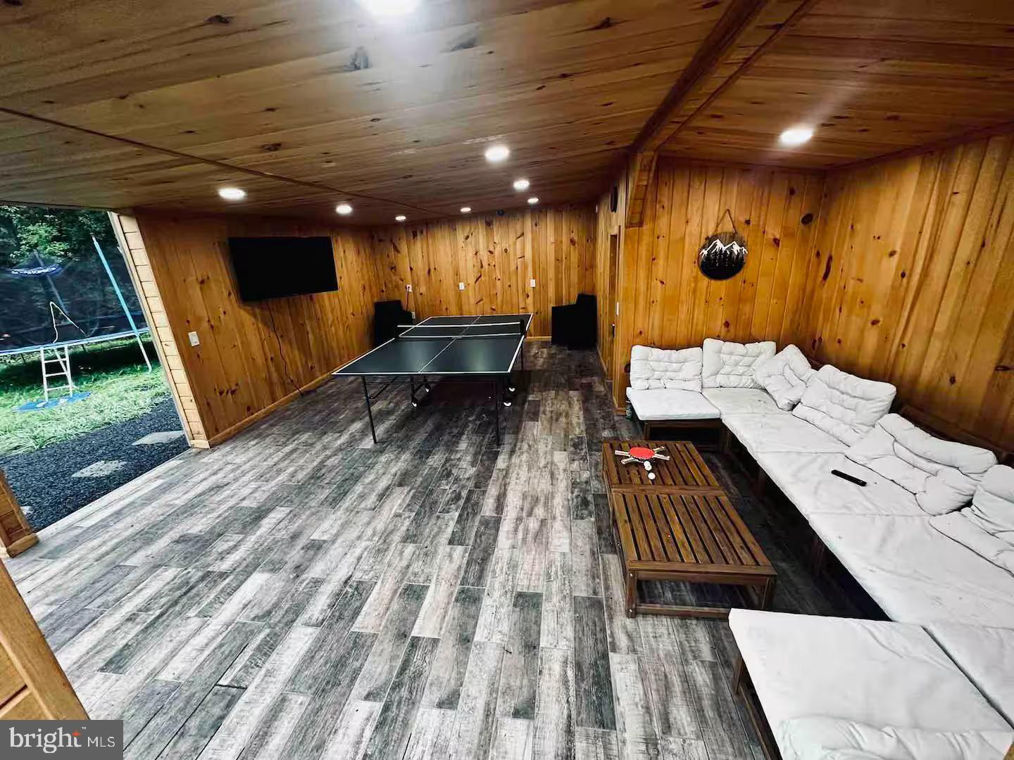 WINONA LAKES - Residential