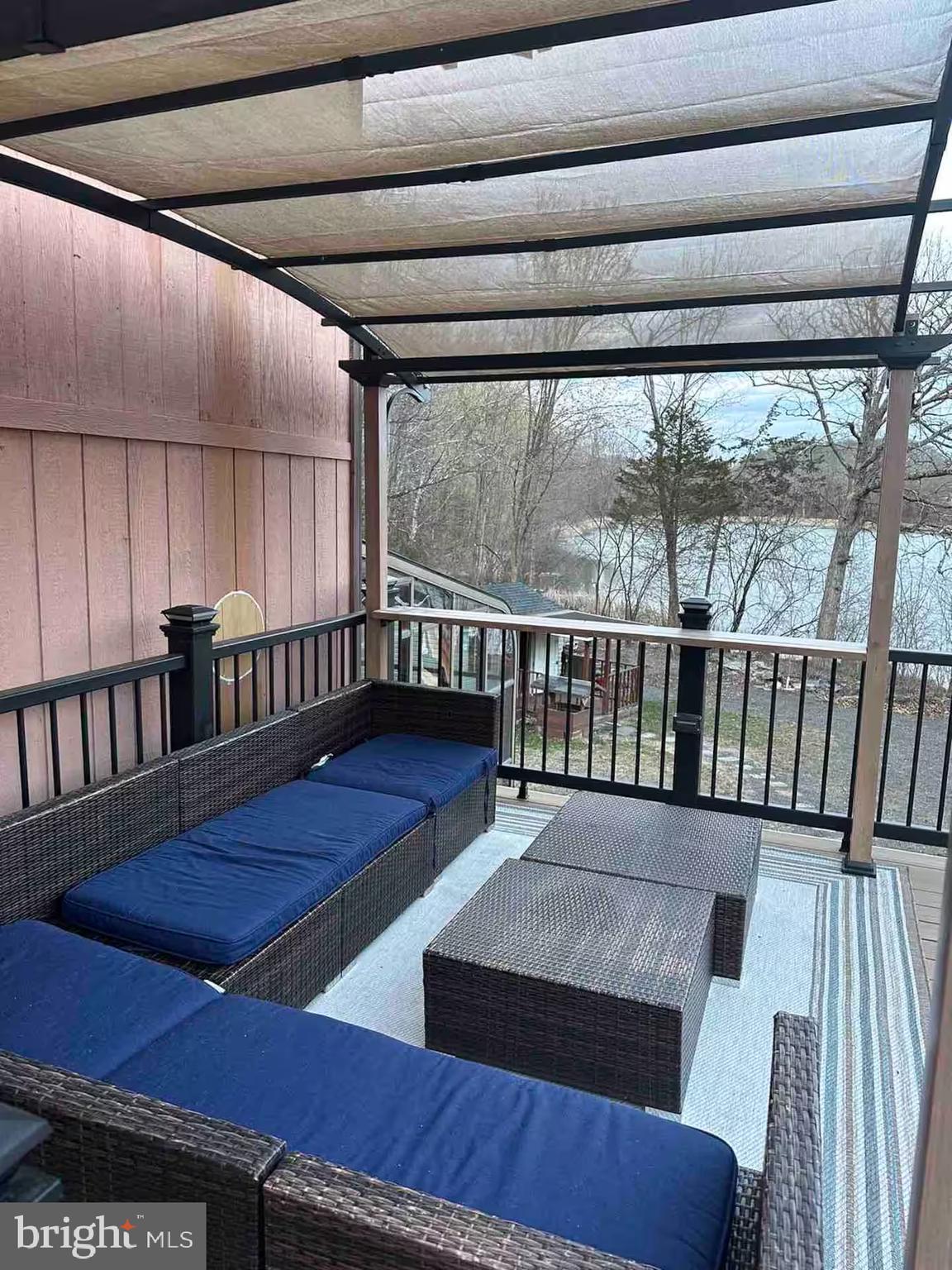 WINONA LAKES - Residential