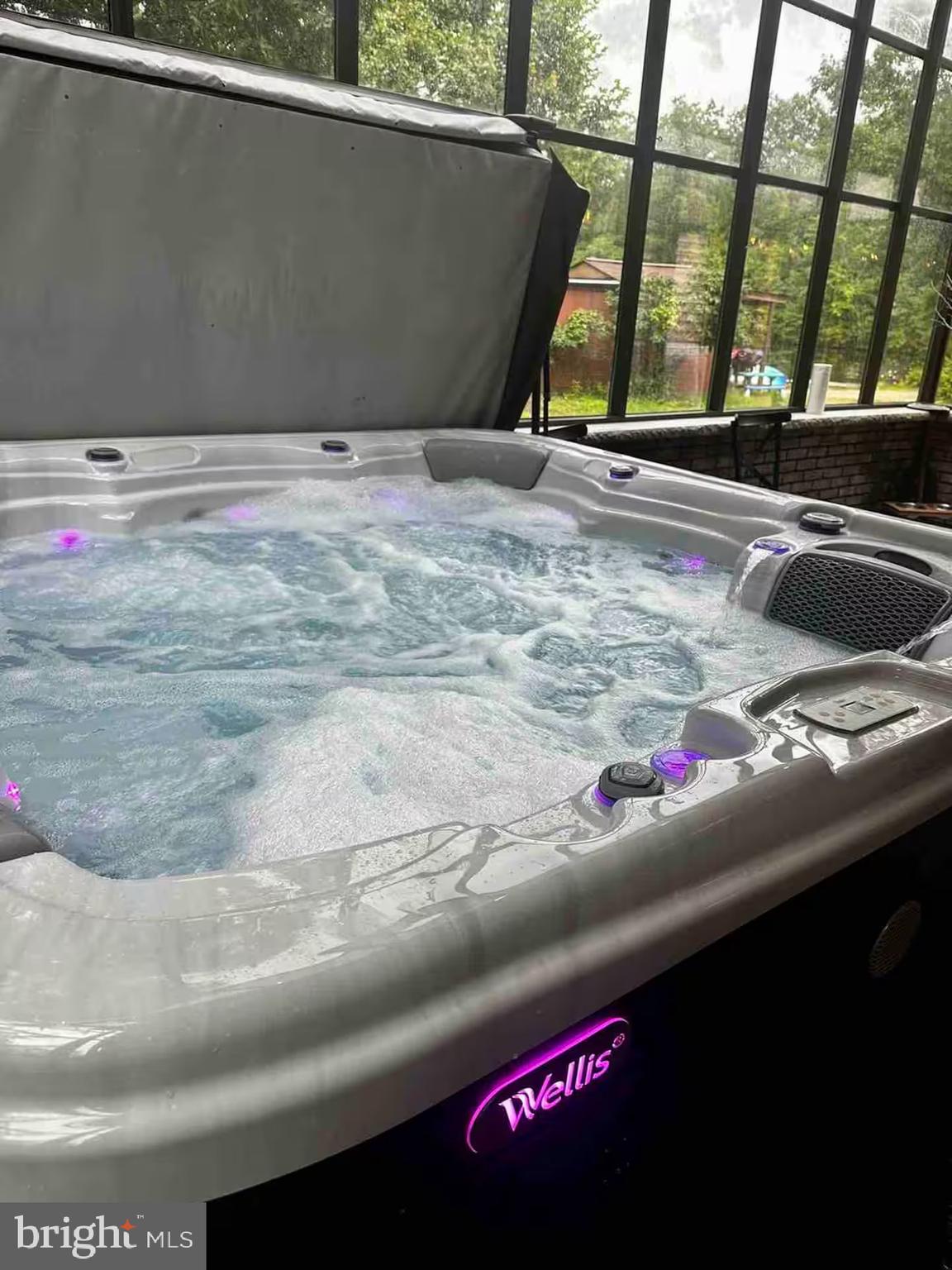 WINONA LAKES - Residential