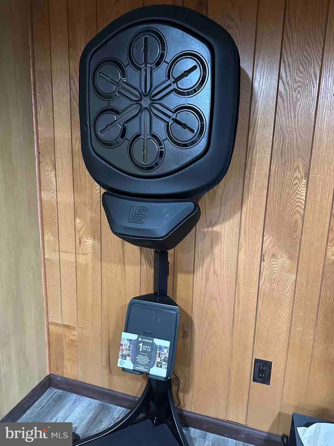 WINONA LAKES - Residential