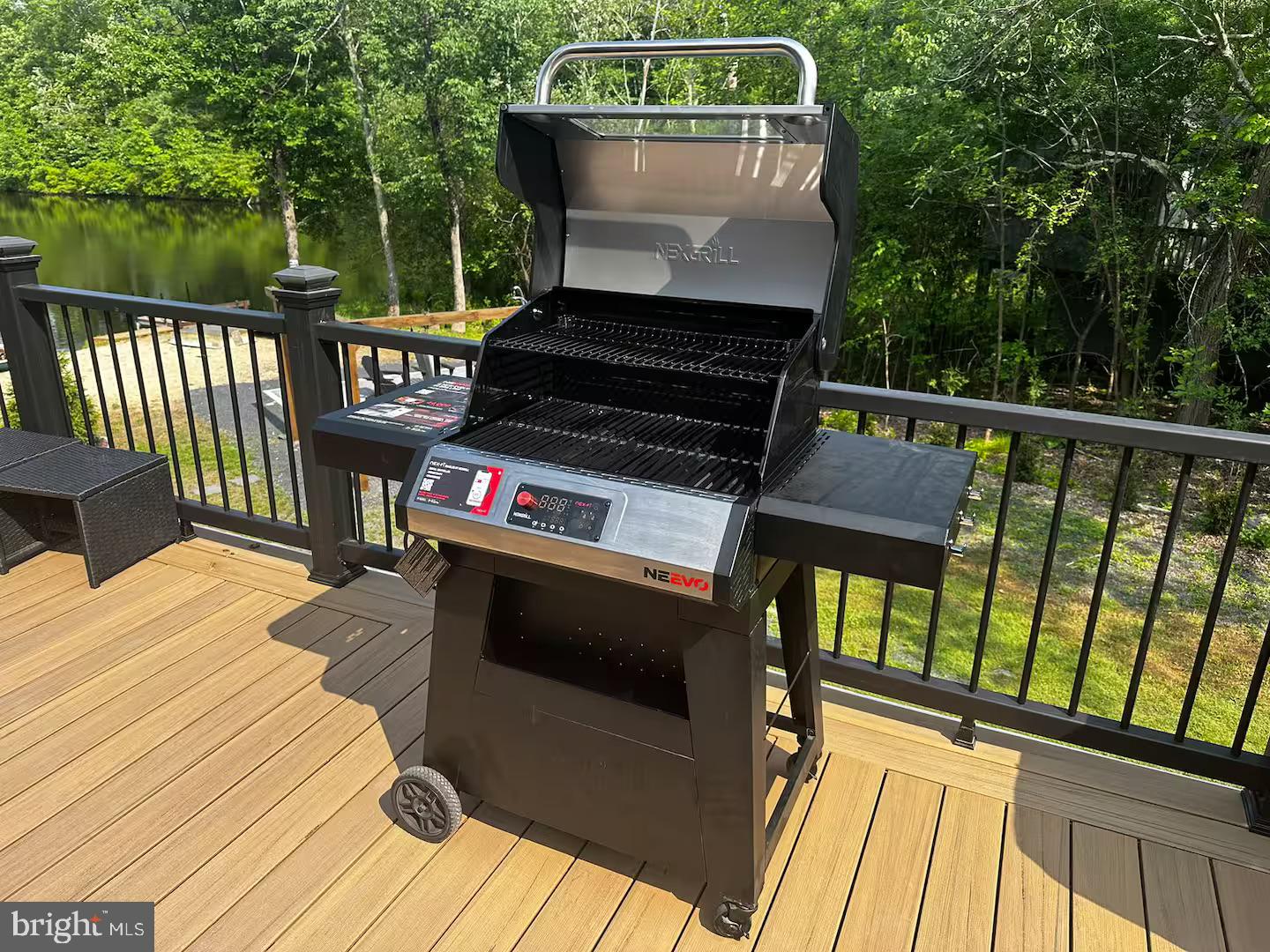 WINONA LAKES - Residential