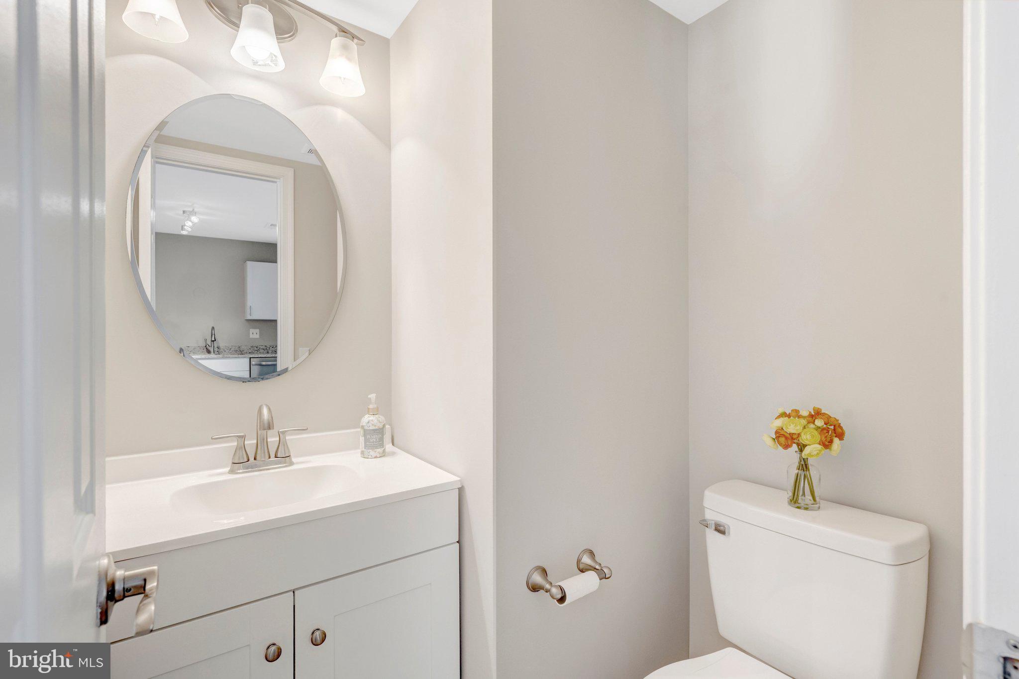 POTOMAC CROSSING - Residential