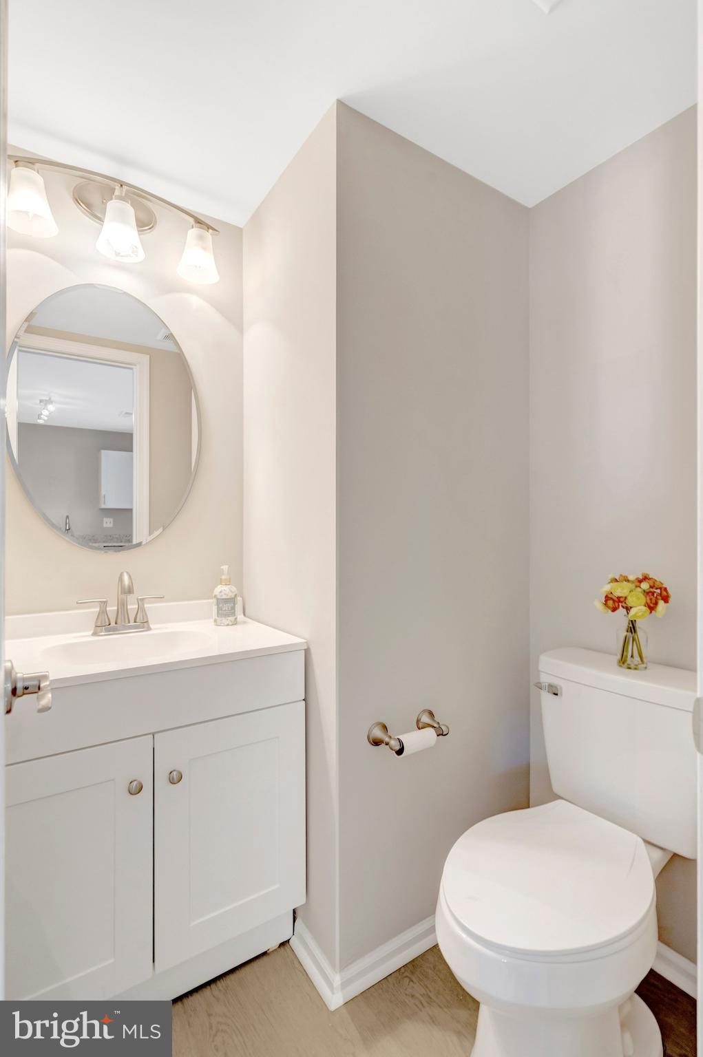 POTOMAC CROSSING - Residential