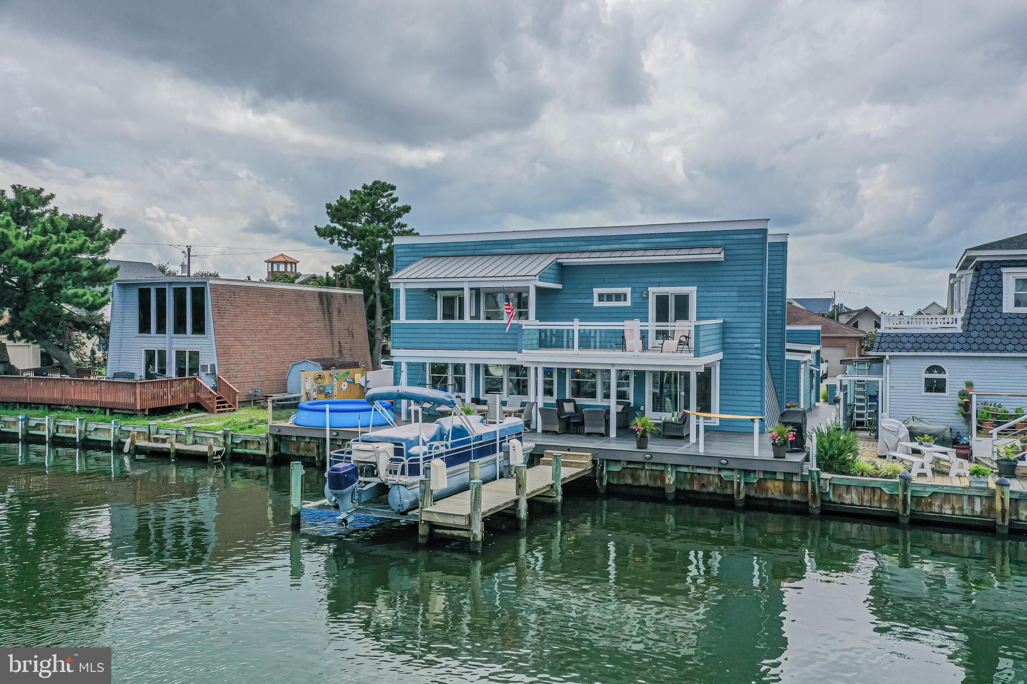 CAINE KEYS II EXT - Residential