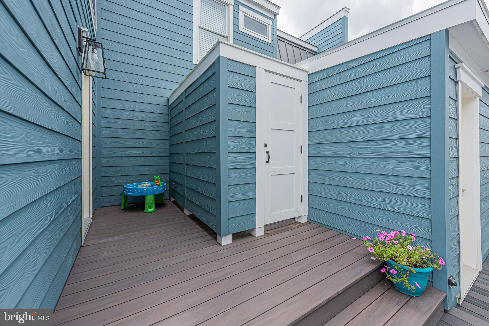 CAINE KEYS II EXT - Residential