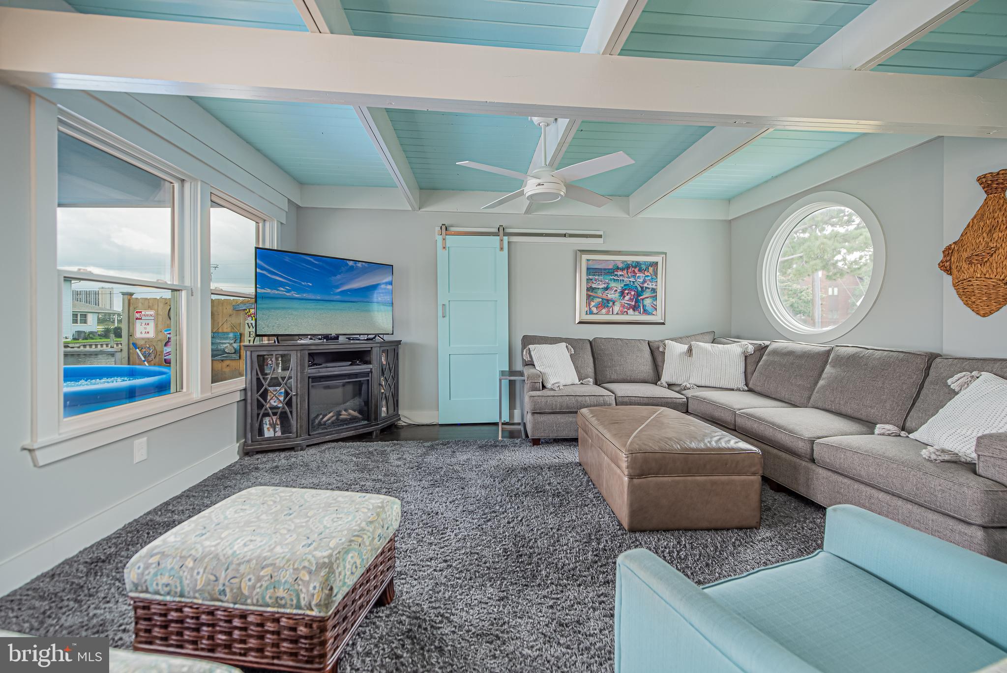 CAINE KEYS II EXT - Residential