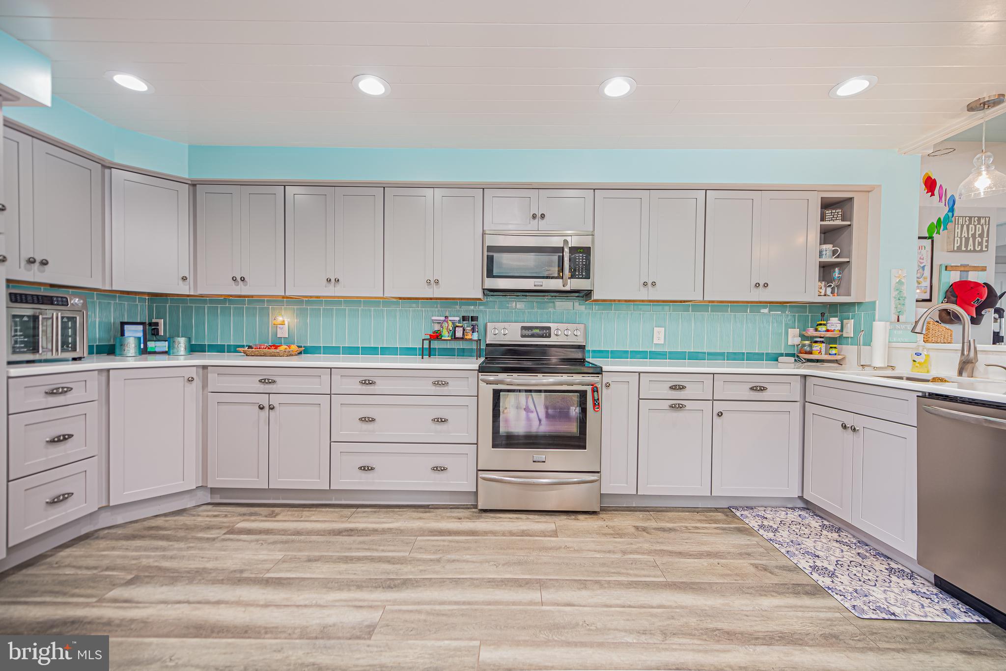 CAINE KEYS II EXT - Residential