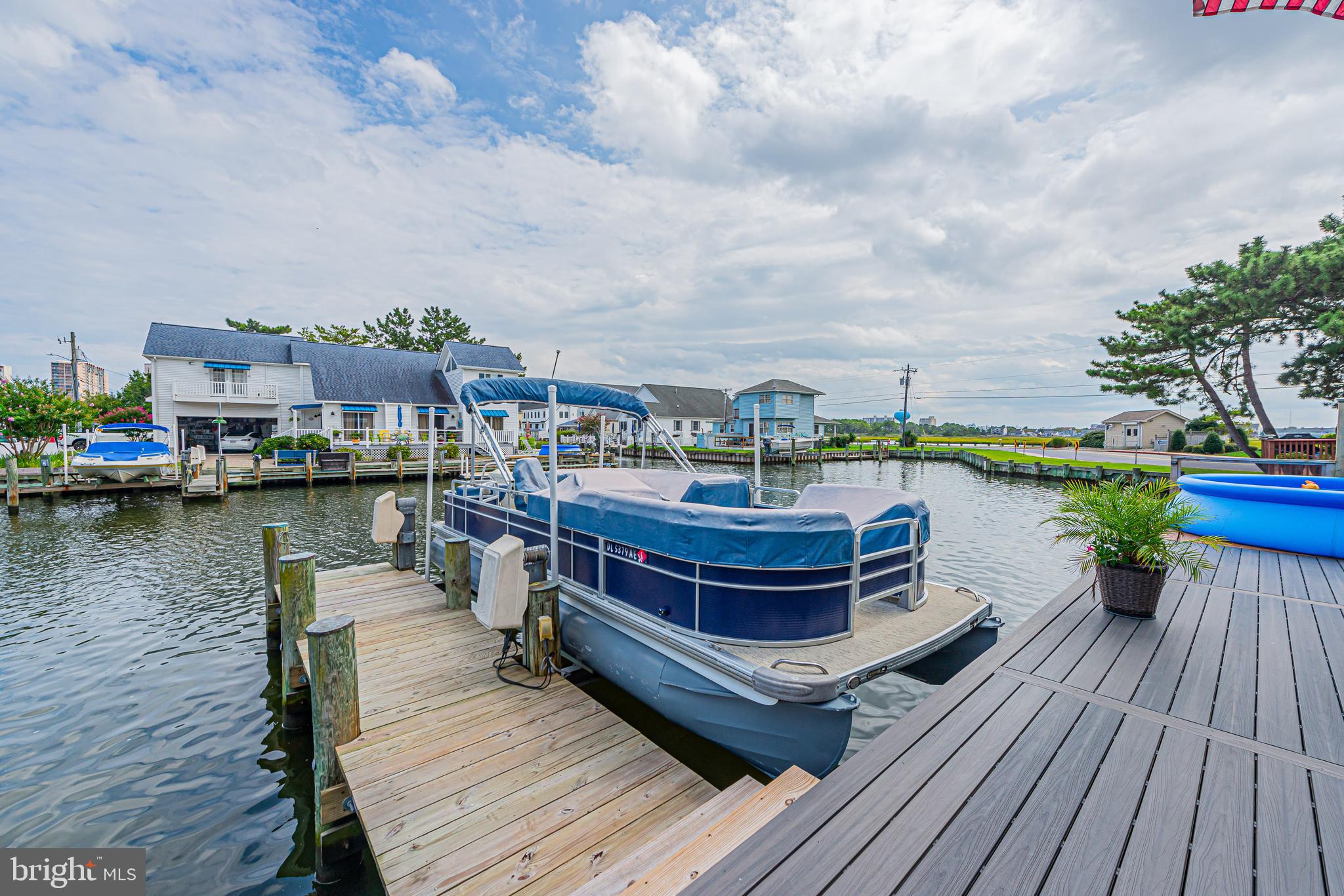 CAINE KEYS II EXT - Residential