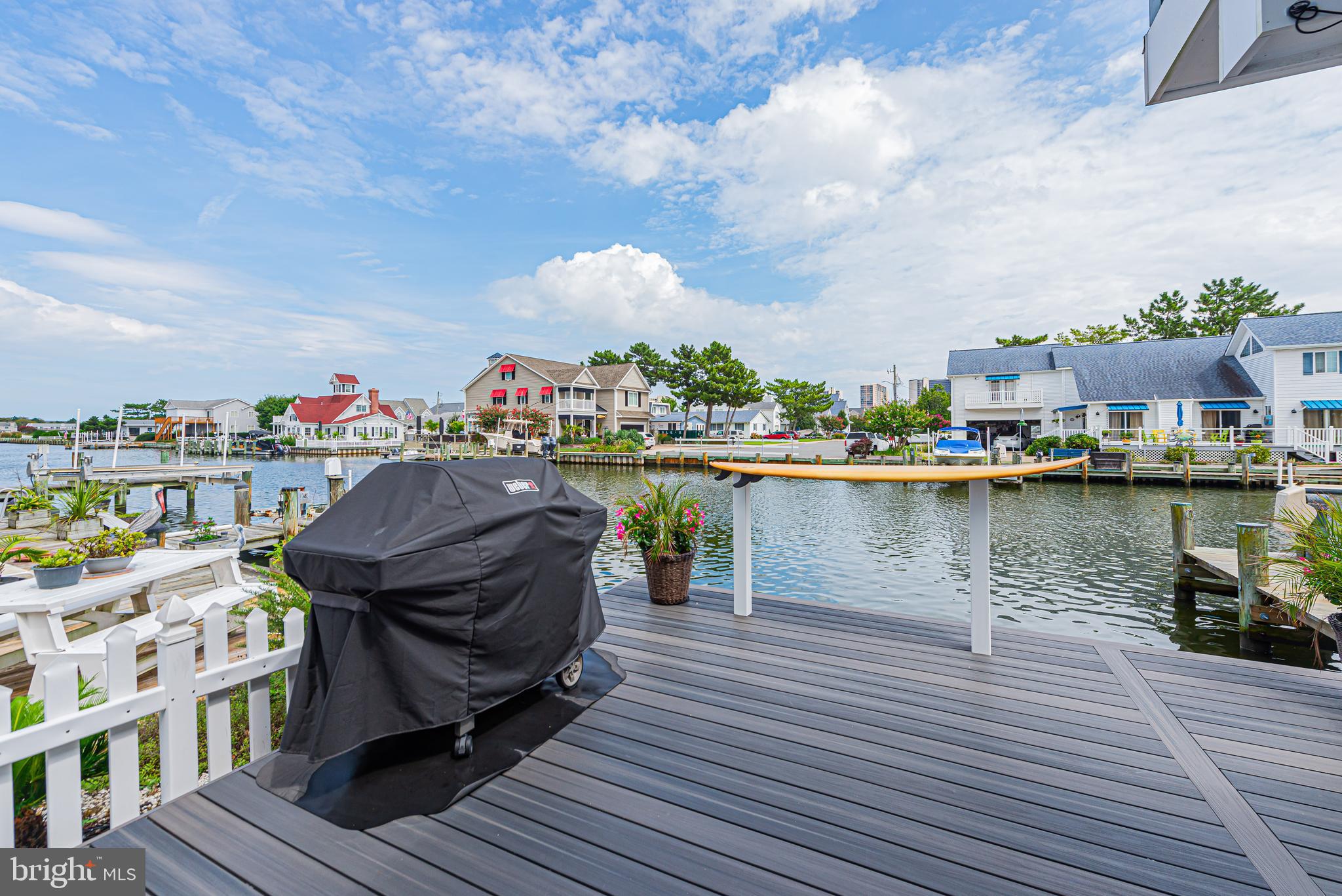 CAINE KEYS II EXT - Residential