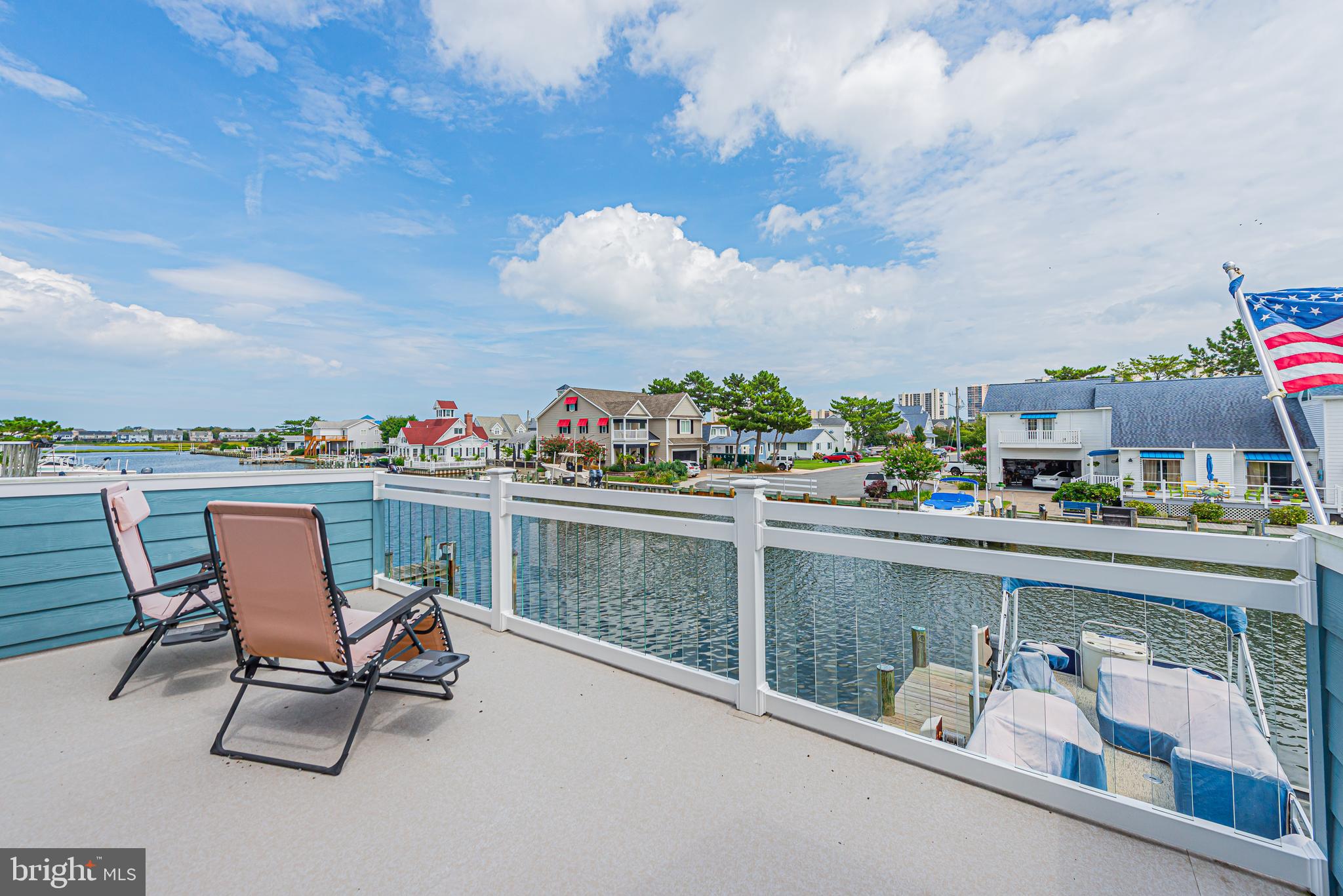 CAINE KEYS II EXT - Residential