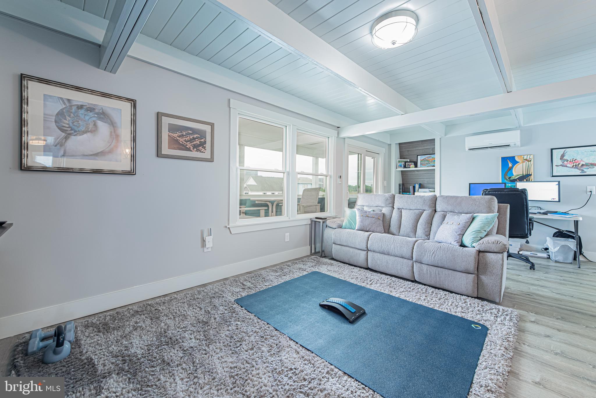 CAINE KEYS II EXT - Residential