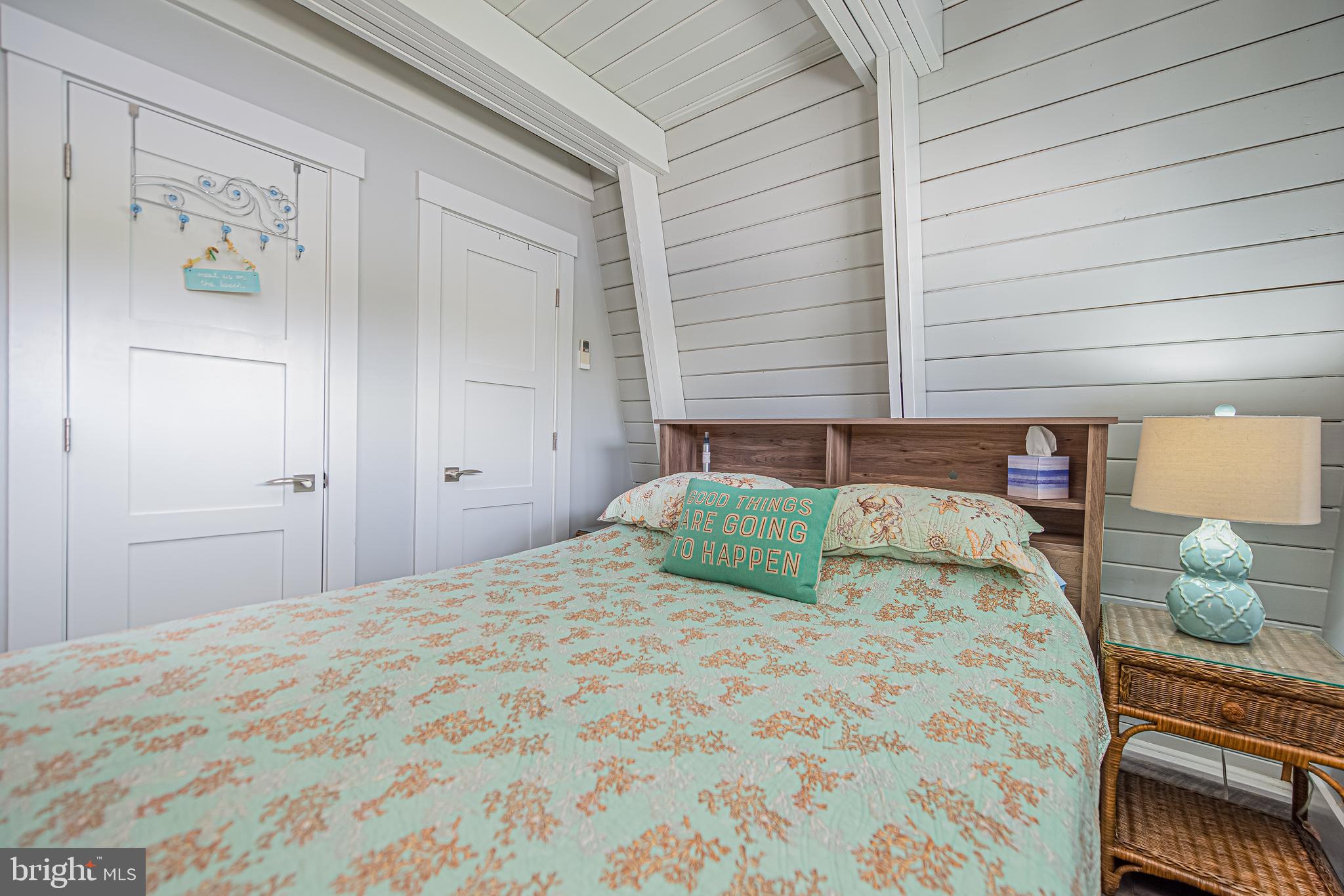 CAINE KEYS II EXT - Residential