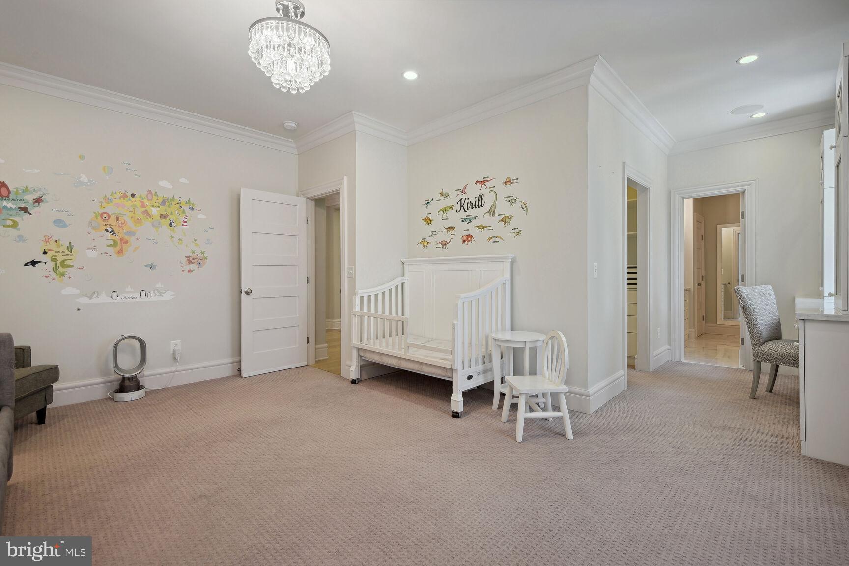 WOODSIDE ESTATES - Residential