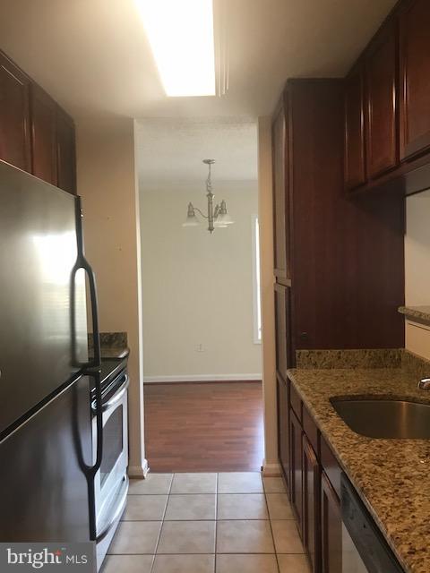 HIGH POINTE AT RIPPON LANDING - Residential Lease