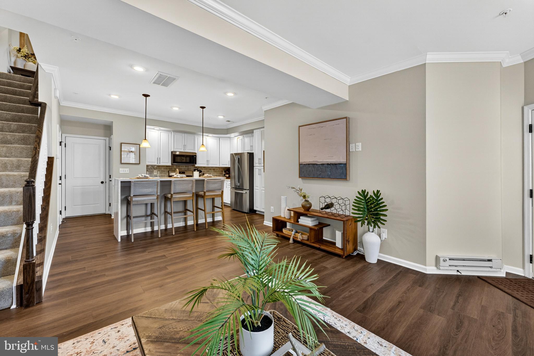 VIRGINIA MANOR CONDOMINIUM - Residential