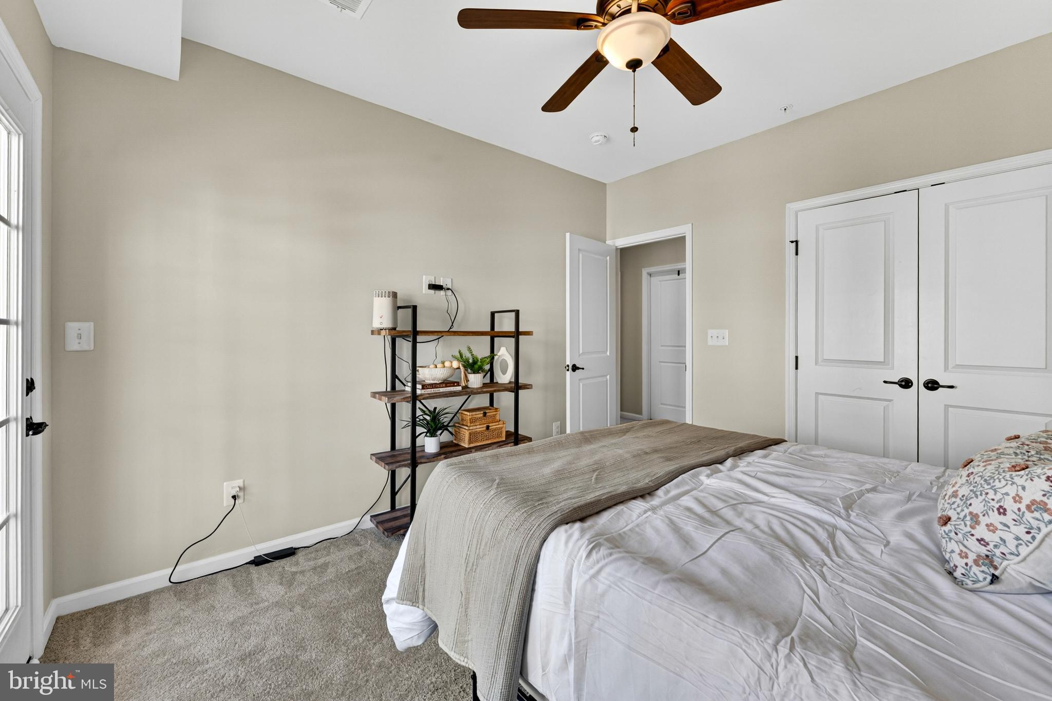 VIRGINIA MANOR CONDOMINIUM - Residential