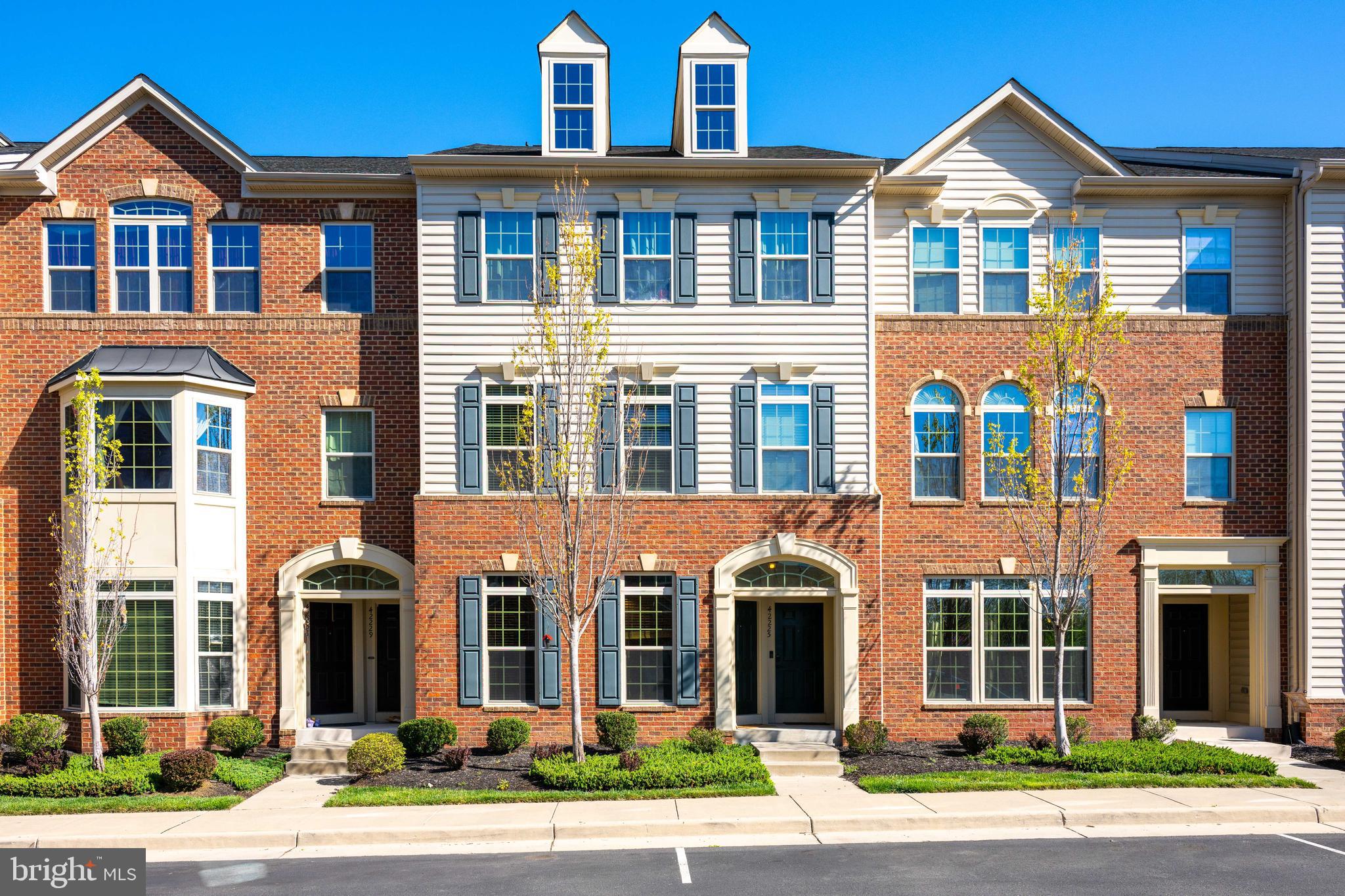 VIRGINIA MANOR CONDOMINIUM - Residential