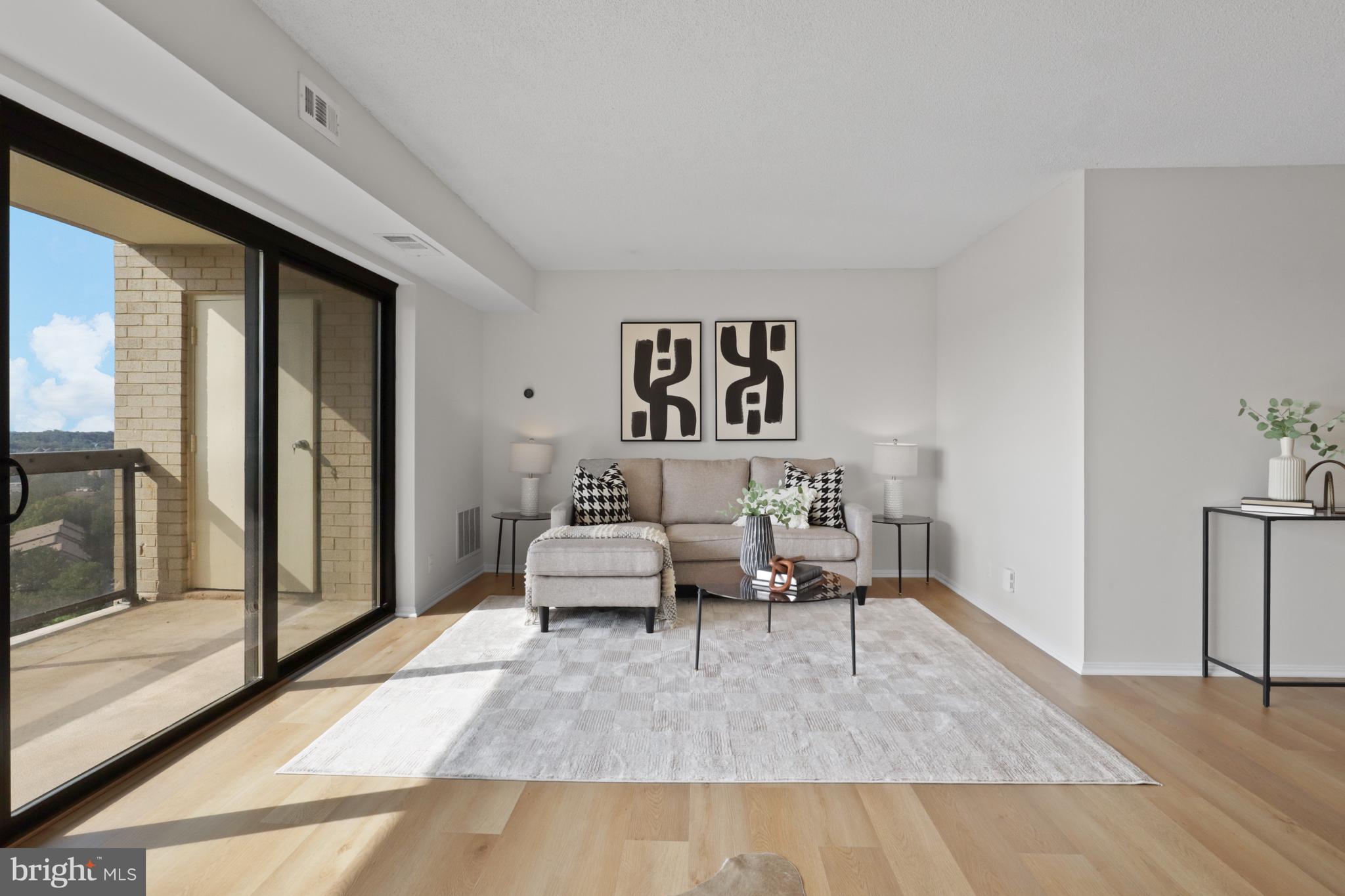 203 YOAKUM PARKWAY 1516