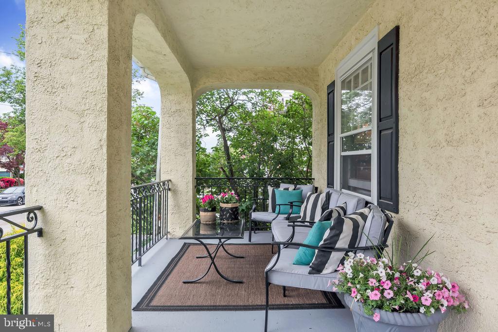 PADDOCK FARMS - Residential