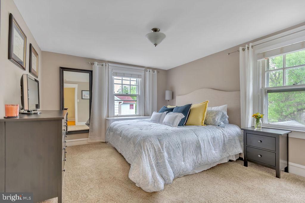 PADDOCK FARMS - Residential