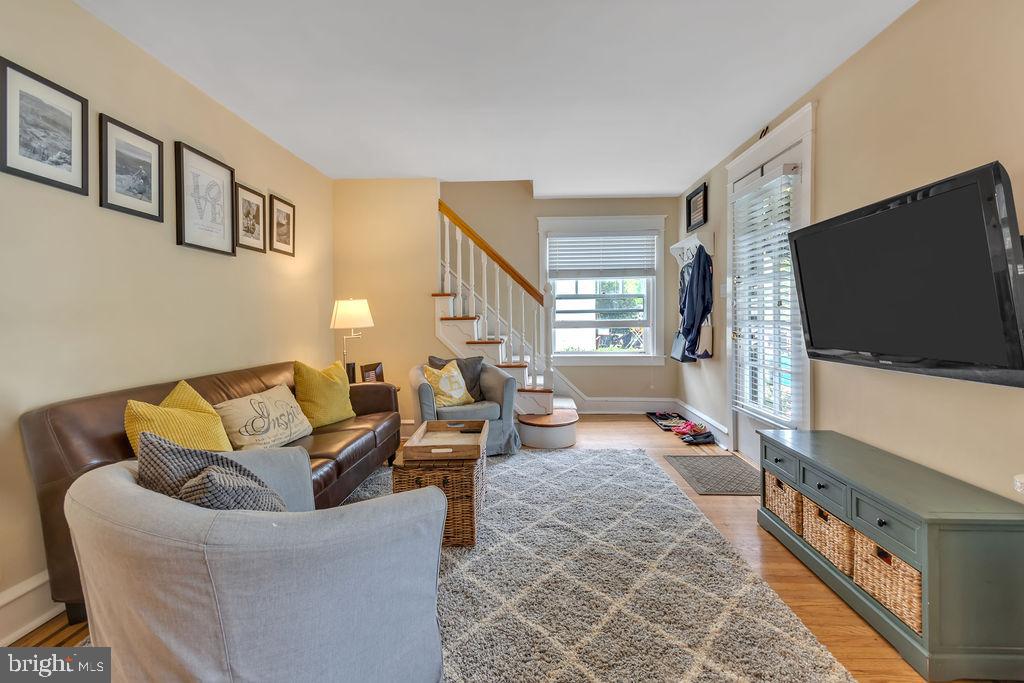 PADDOCK FARMS - Residential
