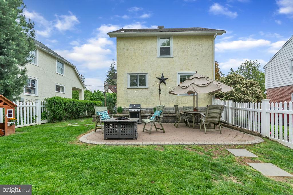PADDOCK FARMS - Residential