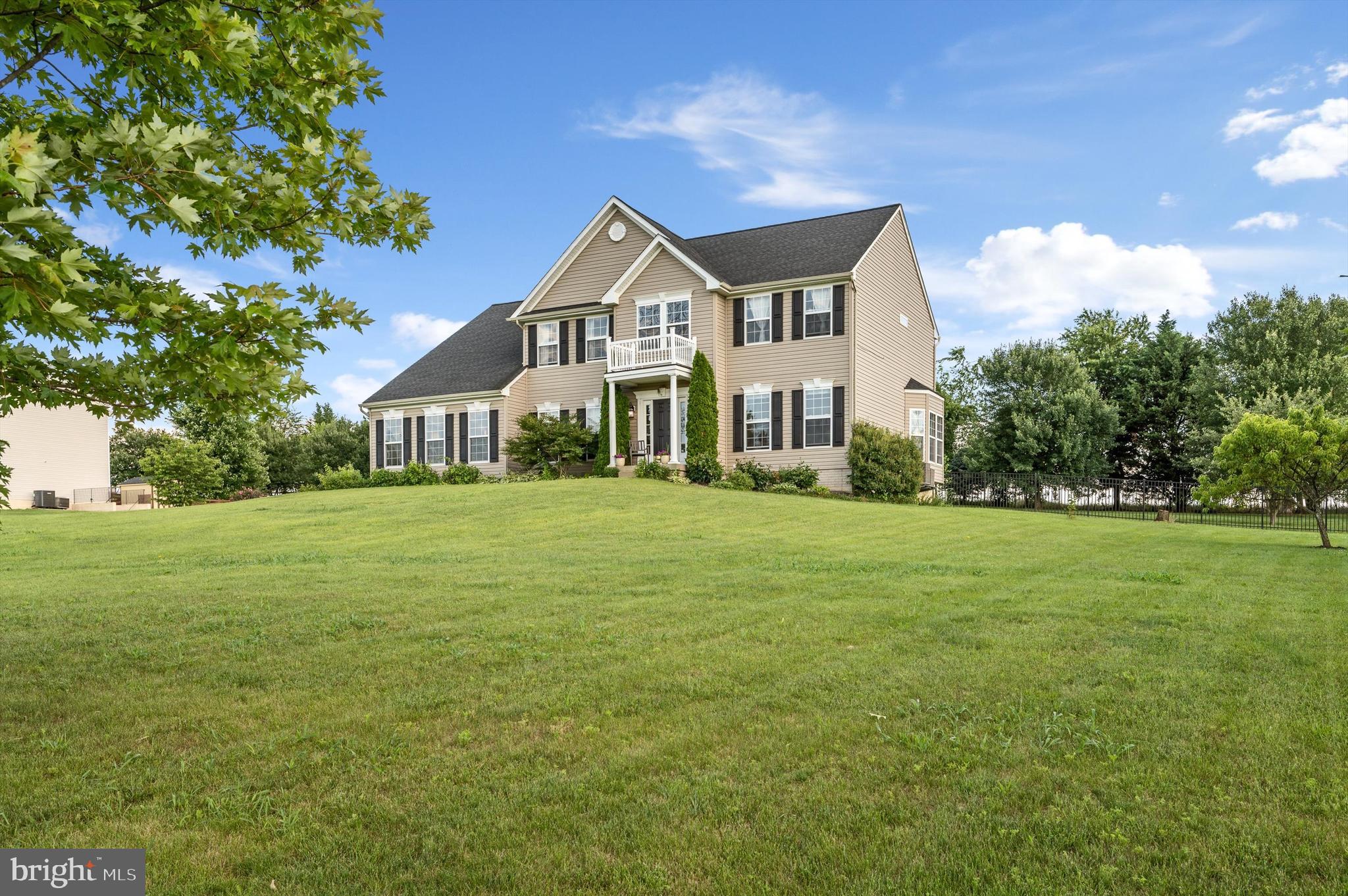 SPRUCE HILL ESTATES - Residential