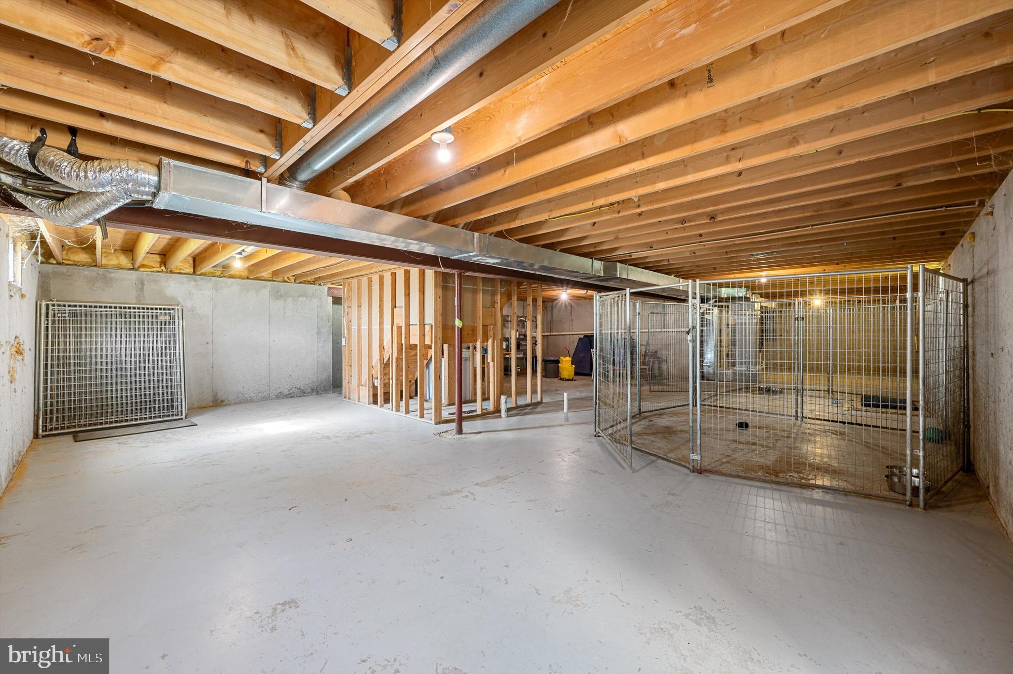 SPRUCE HILL ESTATES - Residential